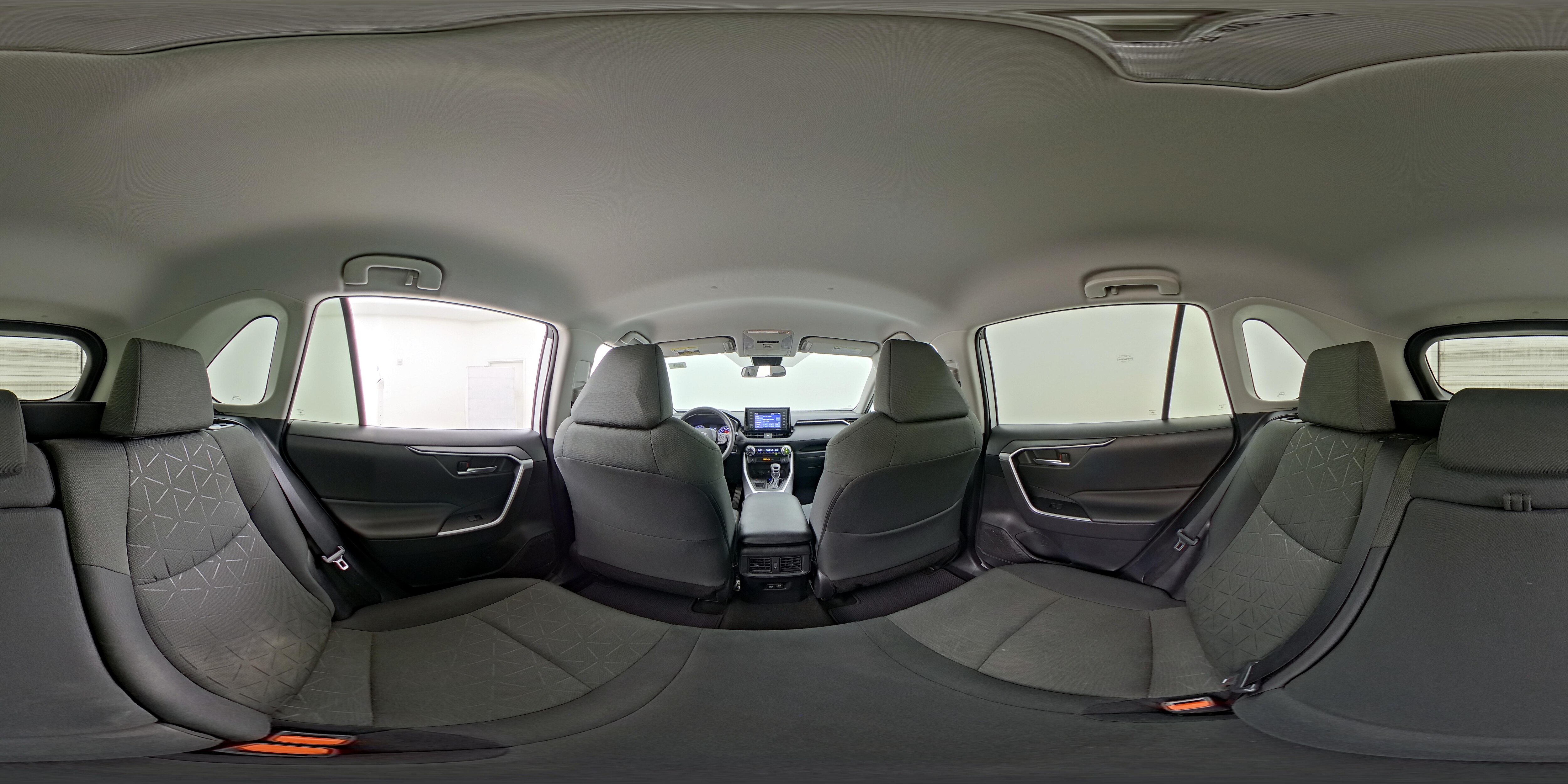 2021 Toyota RAV4 XLE - Photo 25