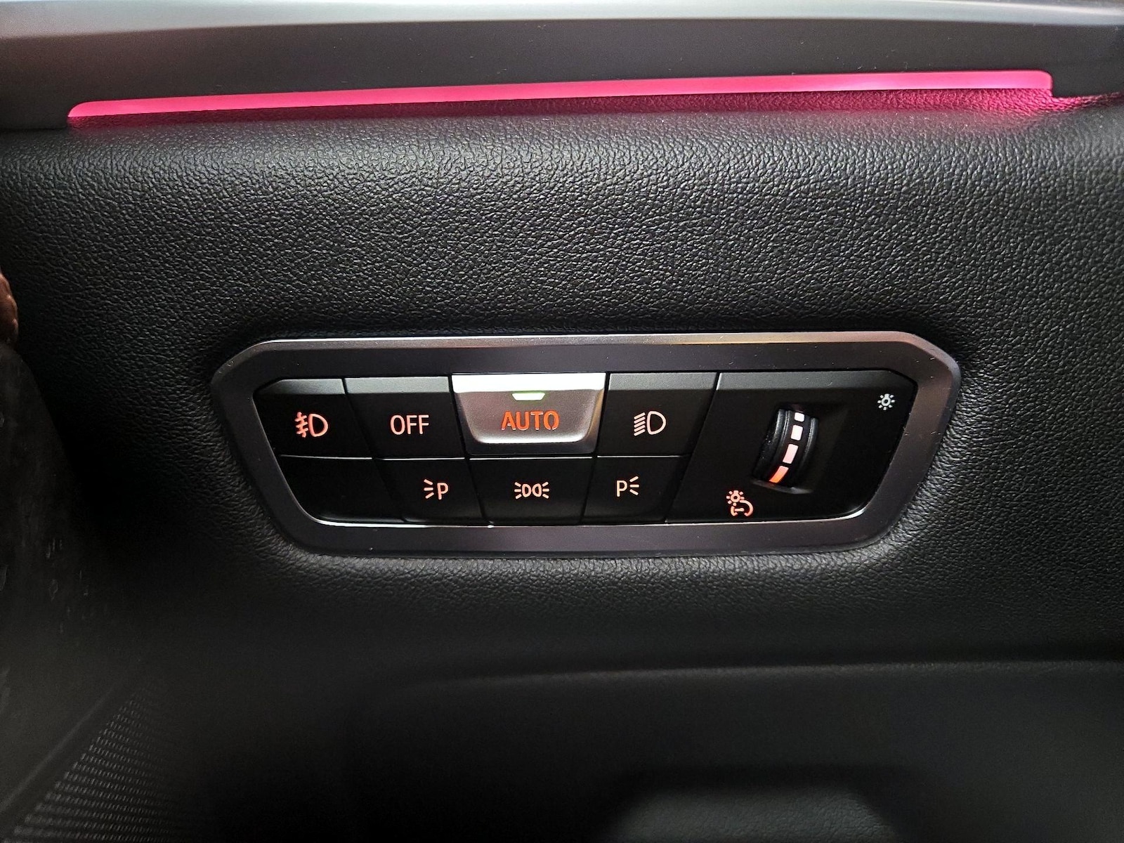 2022 BMW X7 40i - Photo 14