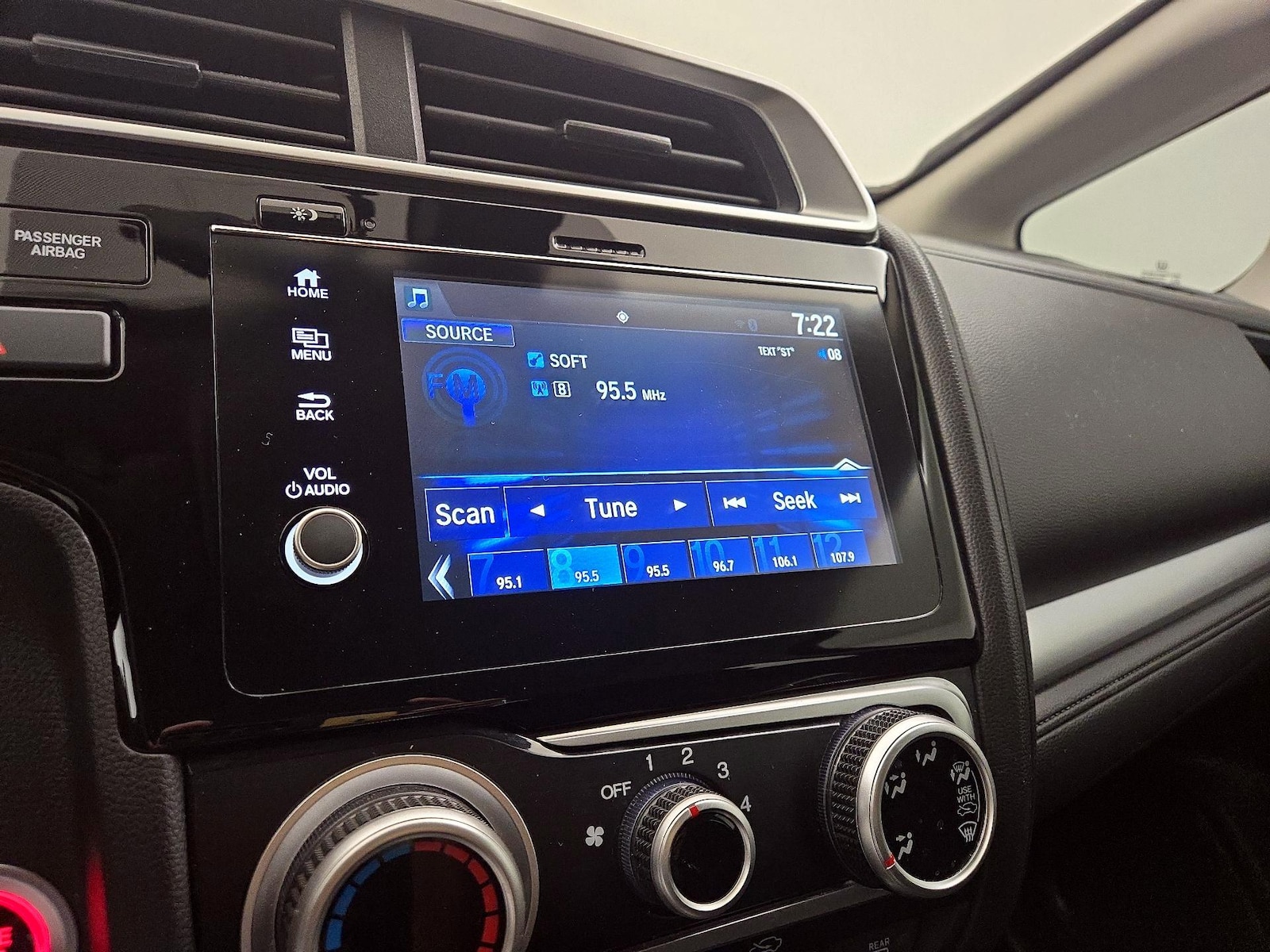 2020 Honda Fit EX - Photo 16