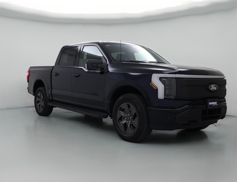 2025 Ford F150 Lightning Flash
