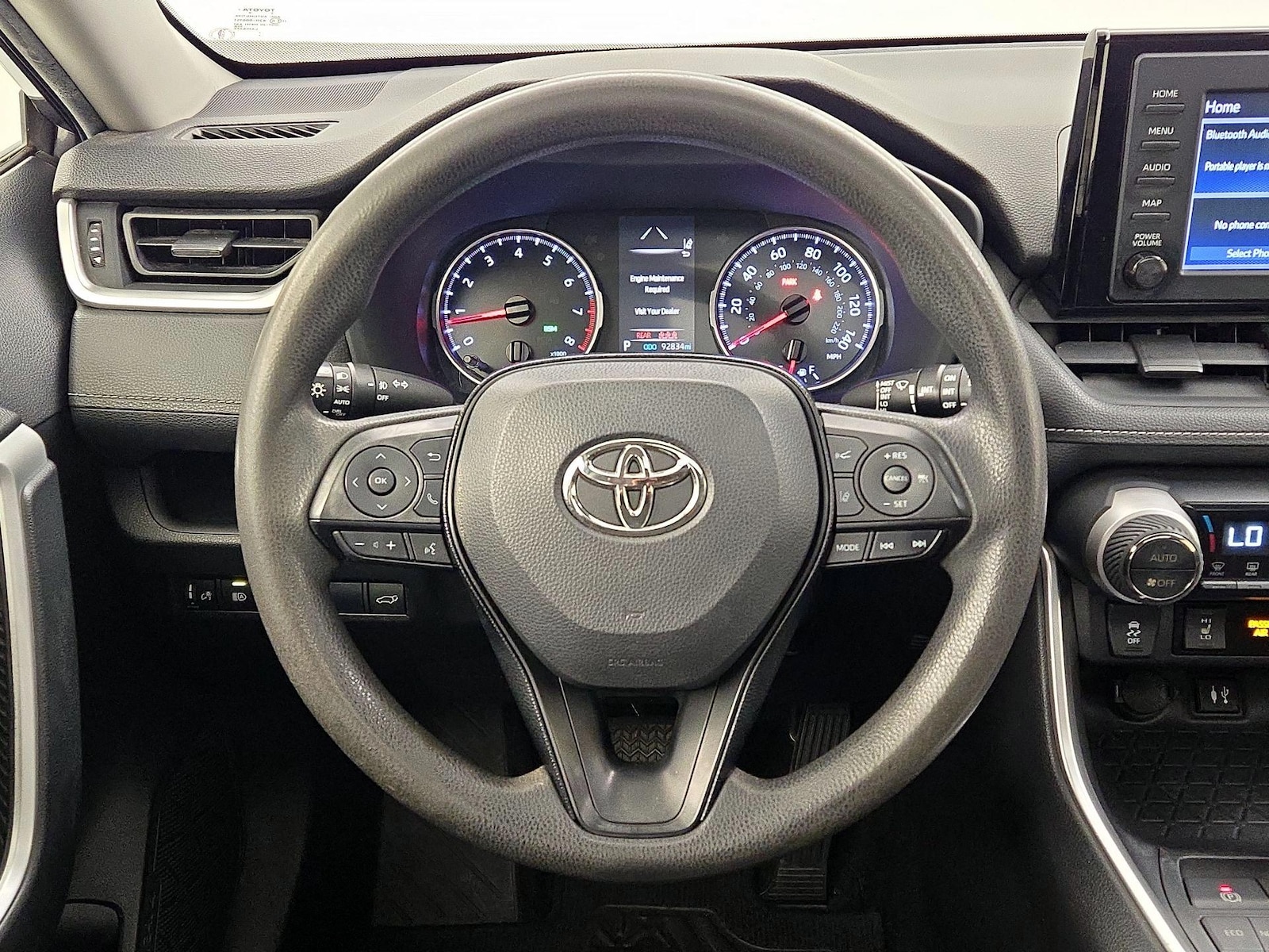 2019 Toyota RAV4 XLE - Photo 11