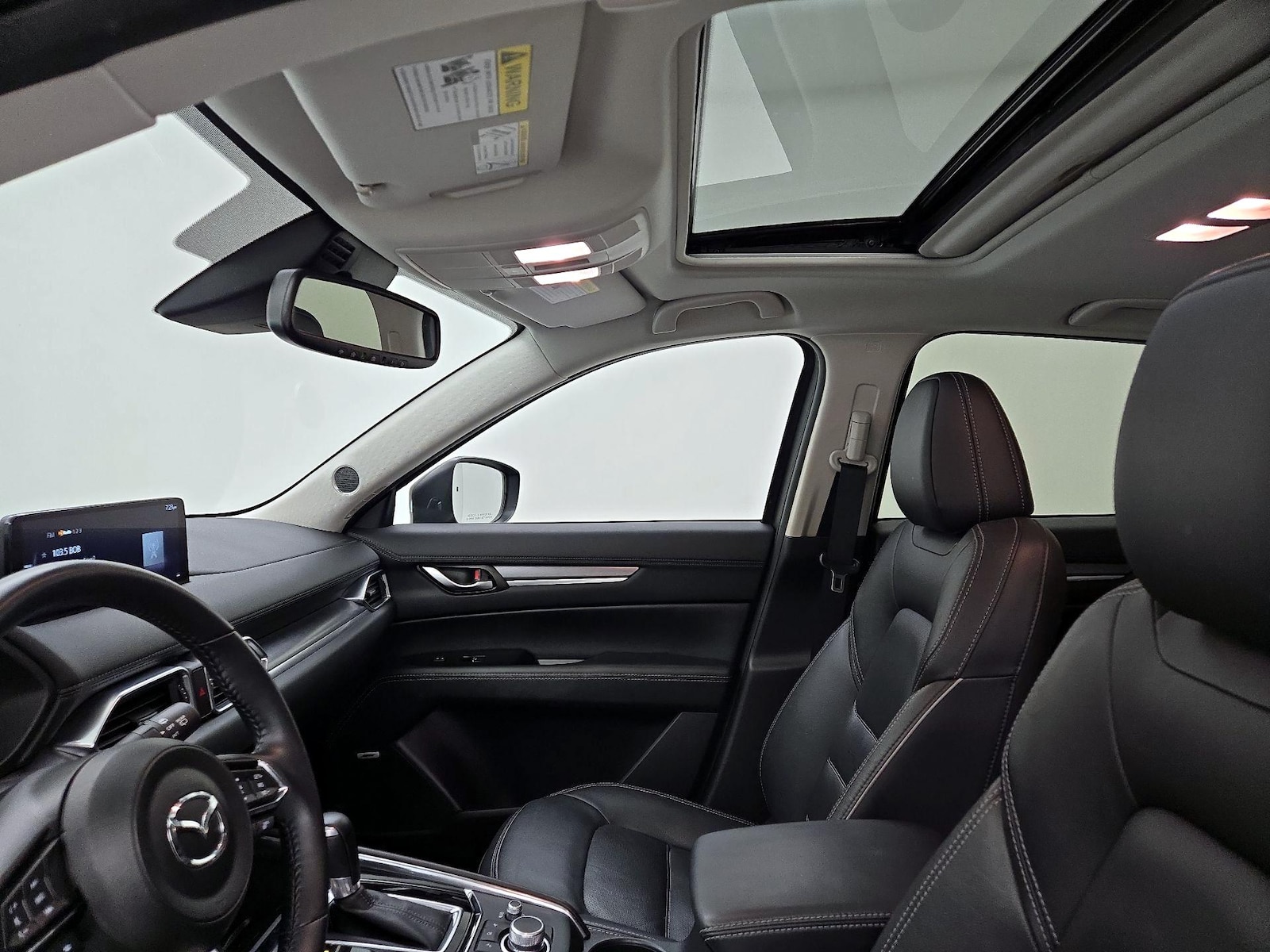 Sunroof(s) & Overhead Airbags