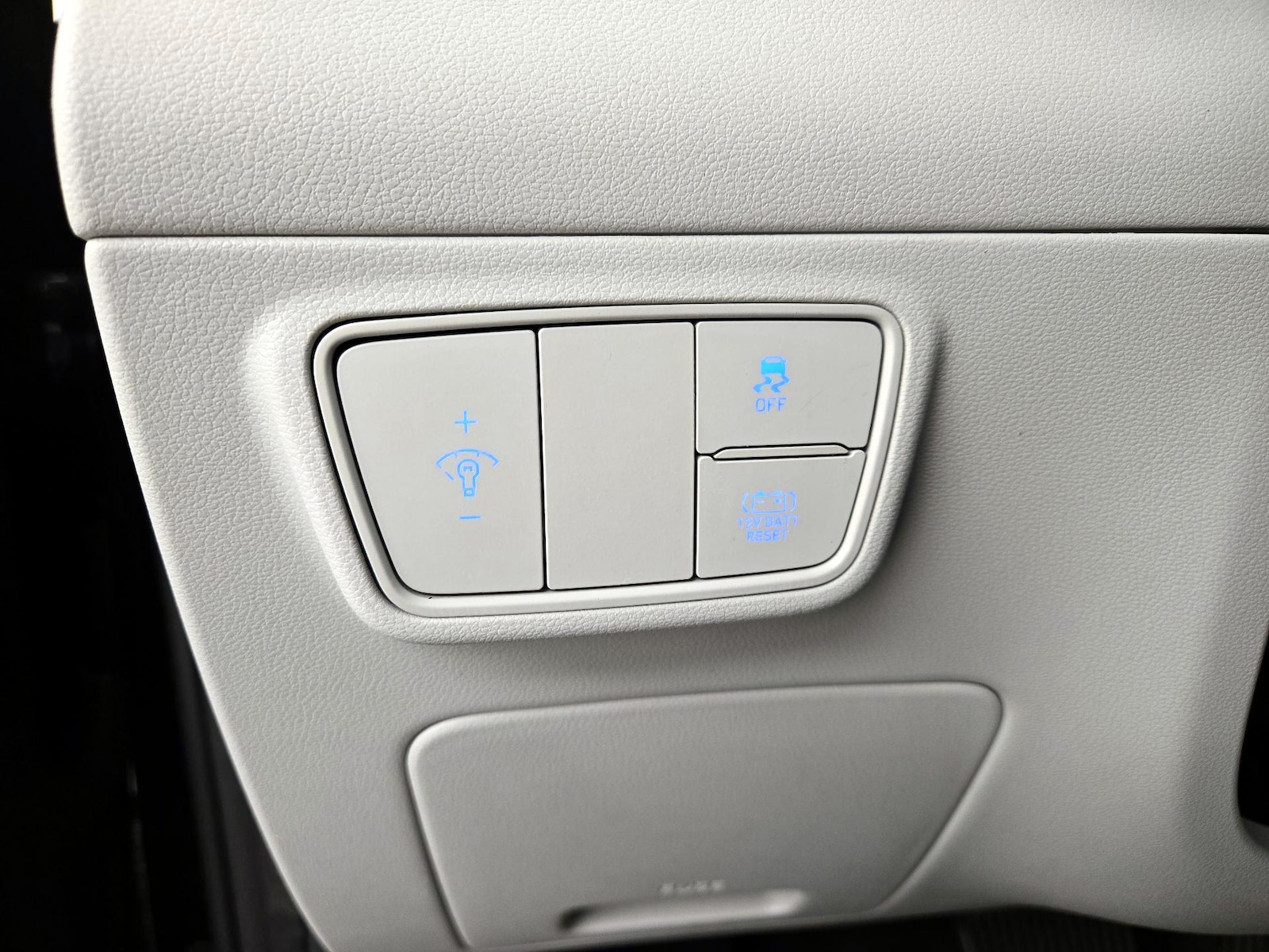 2022 Hyundai Tucson Blue - Photo 14