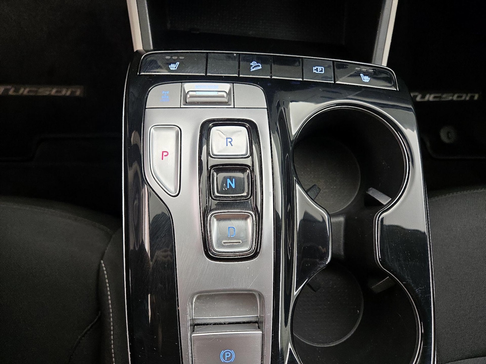 2022 Hyundai Tucson Blue - Photo 18