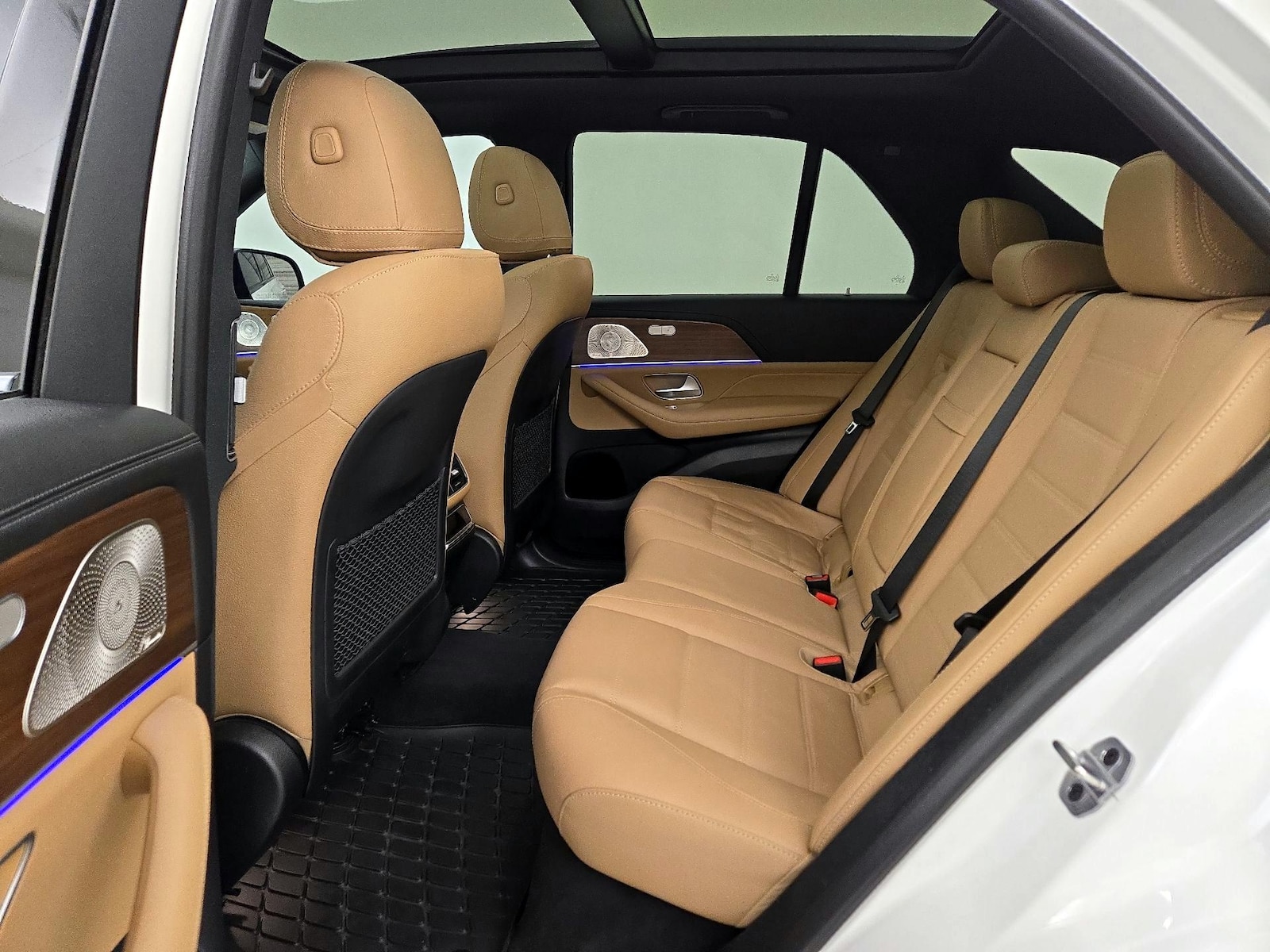 Rear Air Conditioning