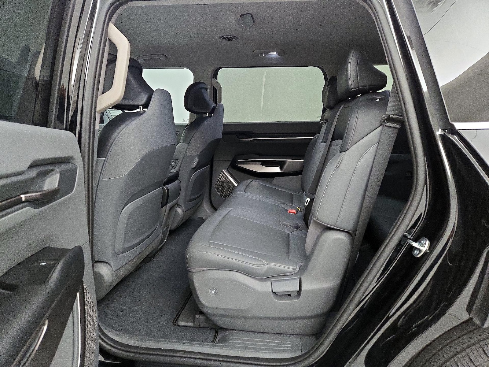 Rear Air Conditioning