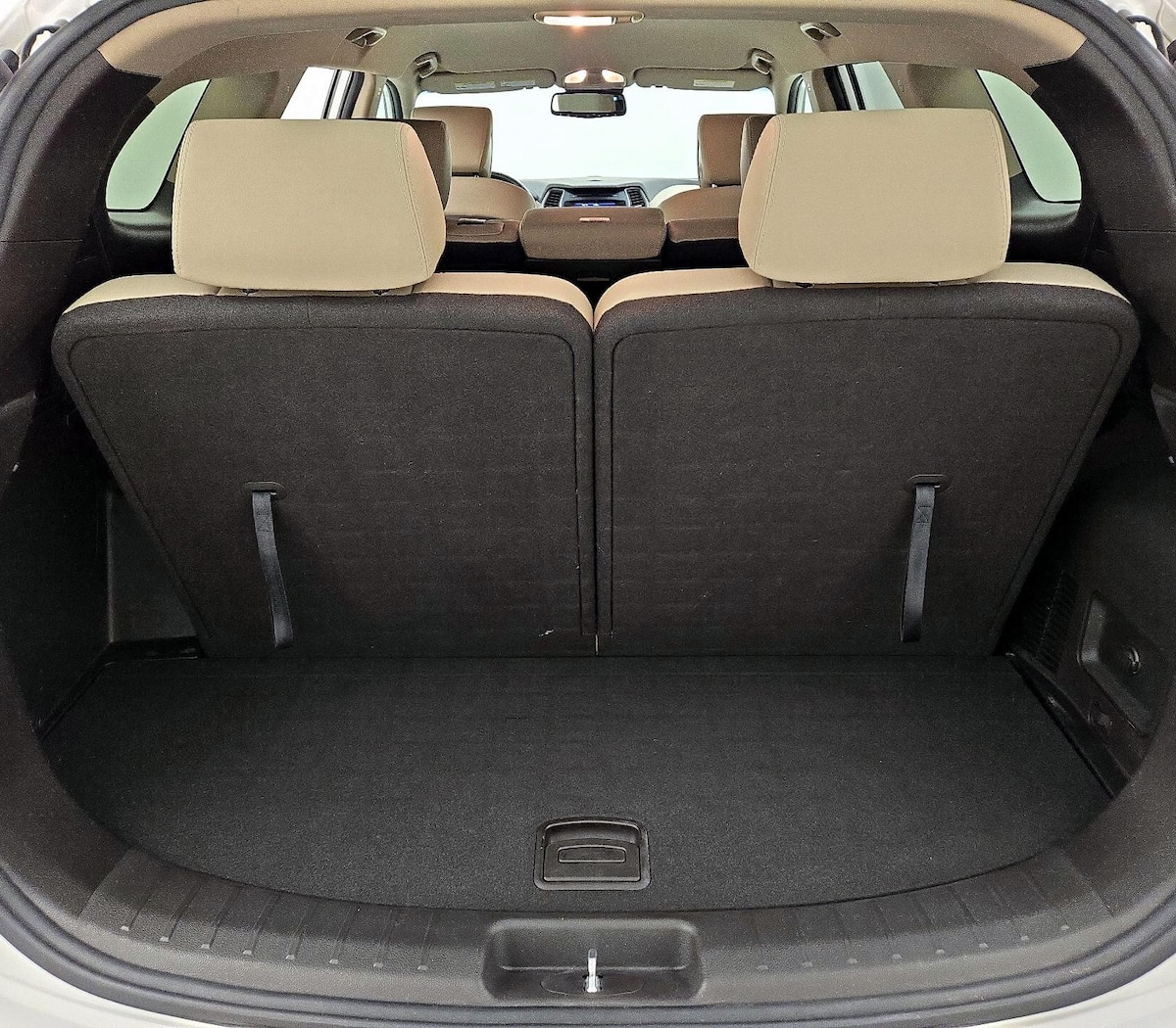 Trunk/Cargo (Seats Up)