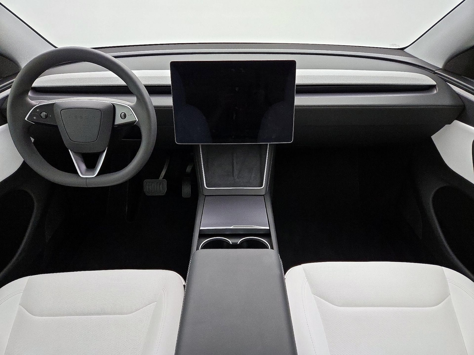 2026 Tesla Model Y Long Range - Photo 10