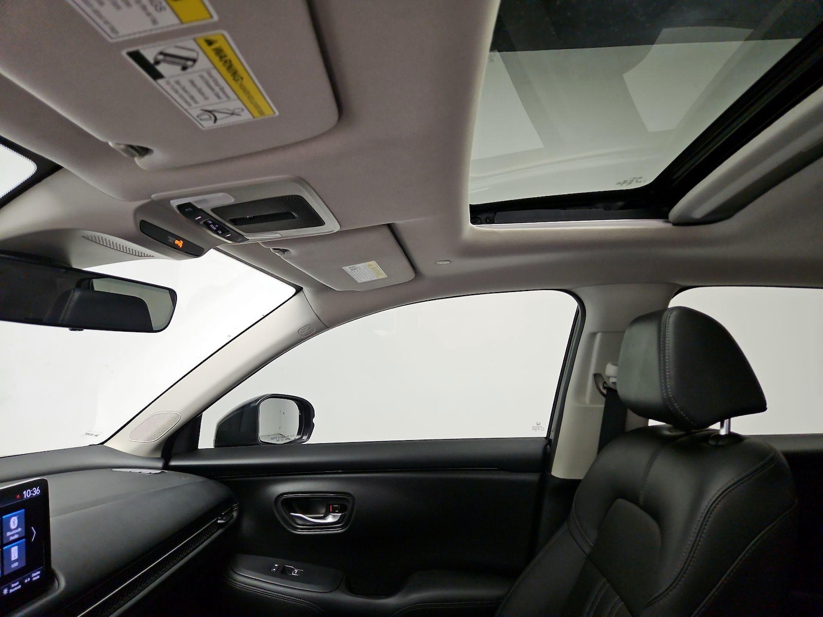 Sunroof(s) & Overhead Airbags