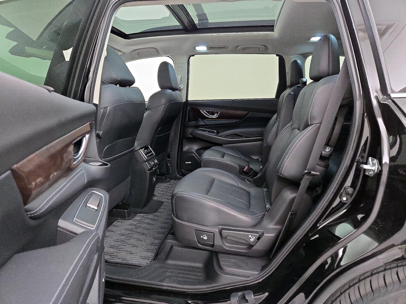 Rear Air Conditioning