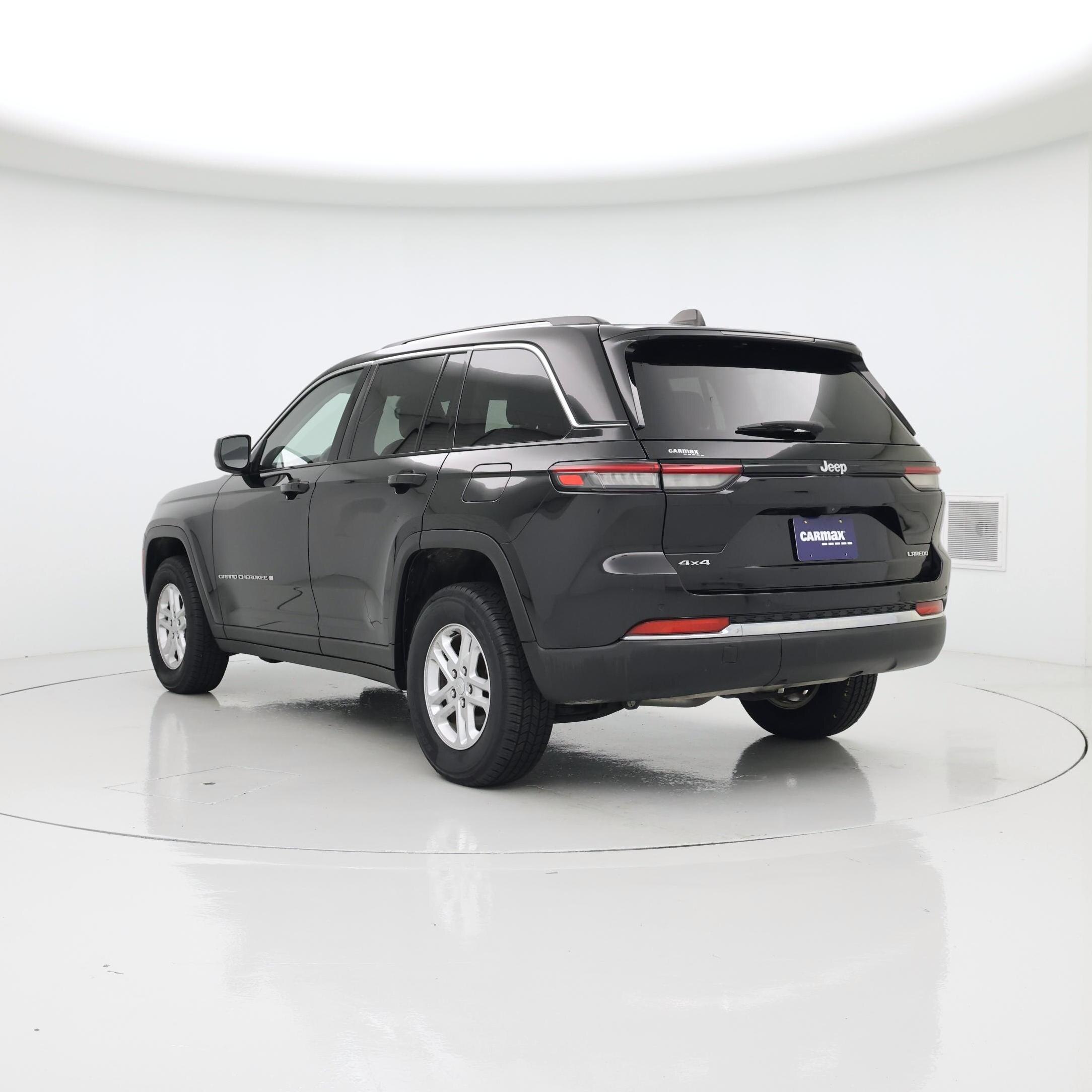 Thumbnail: 2023 Jeep Grand Cherokee - 2