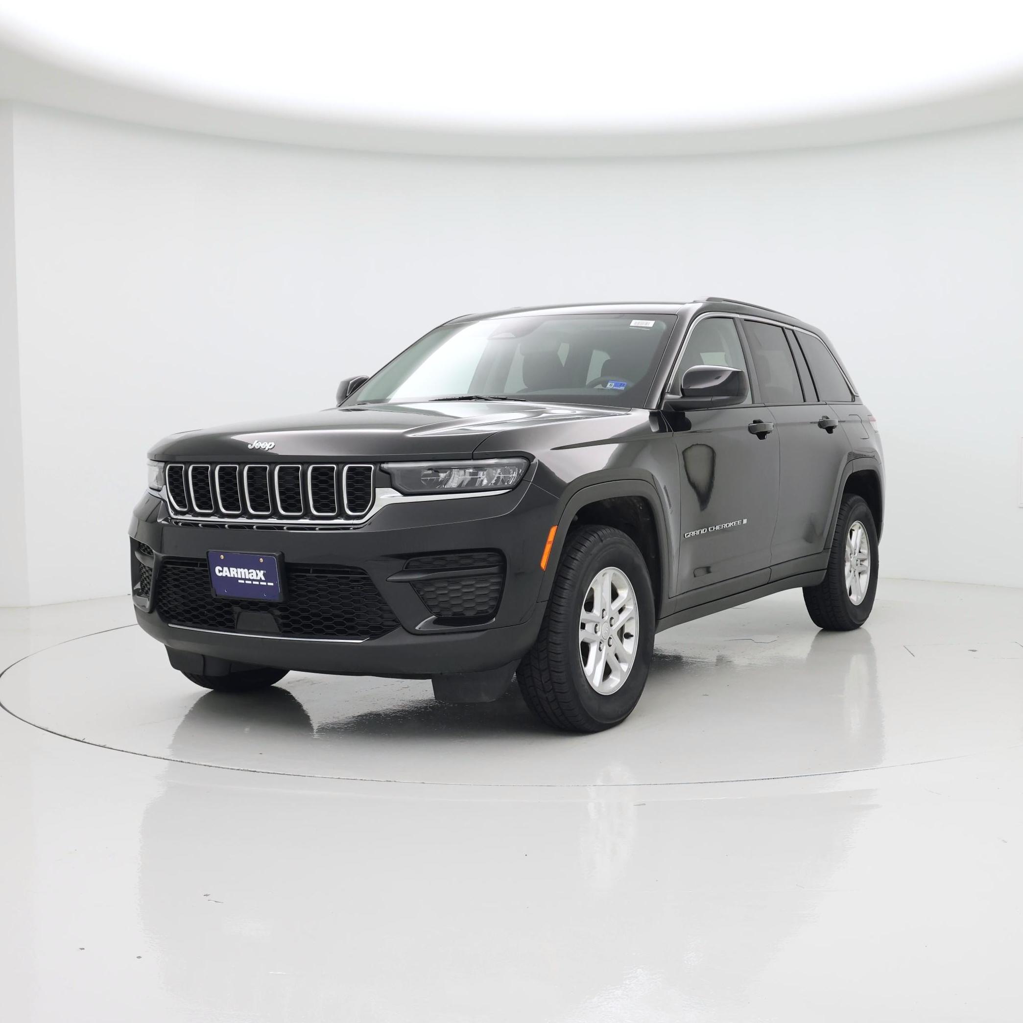 Thumbnail: 2023 Jeep Grand Cherokee - 4