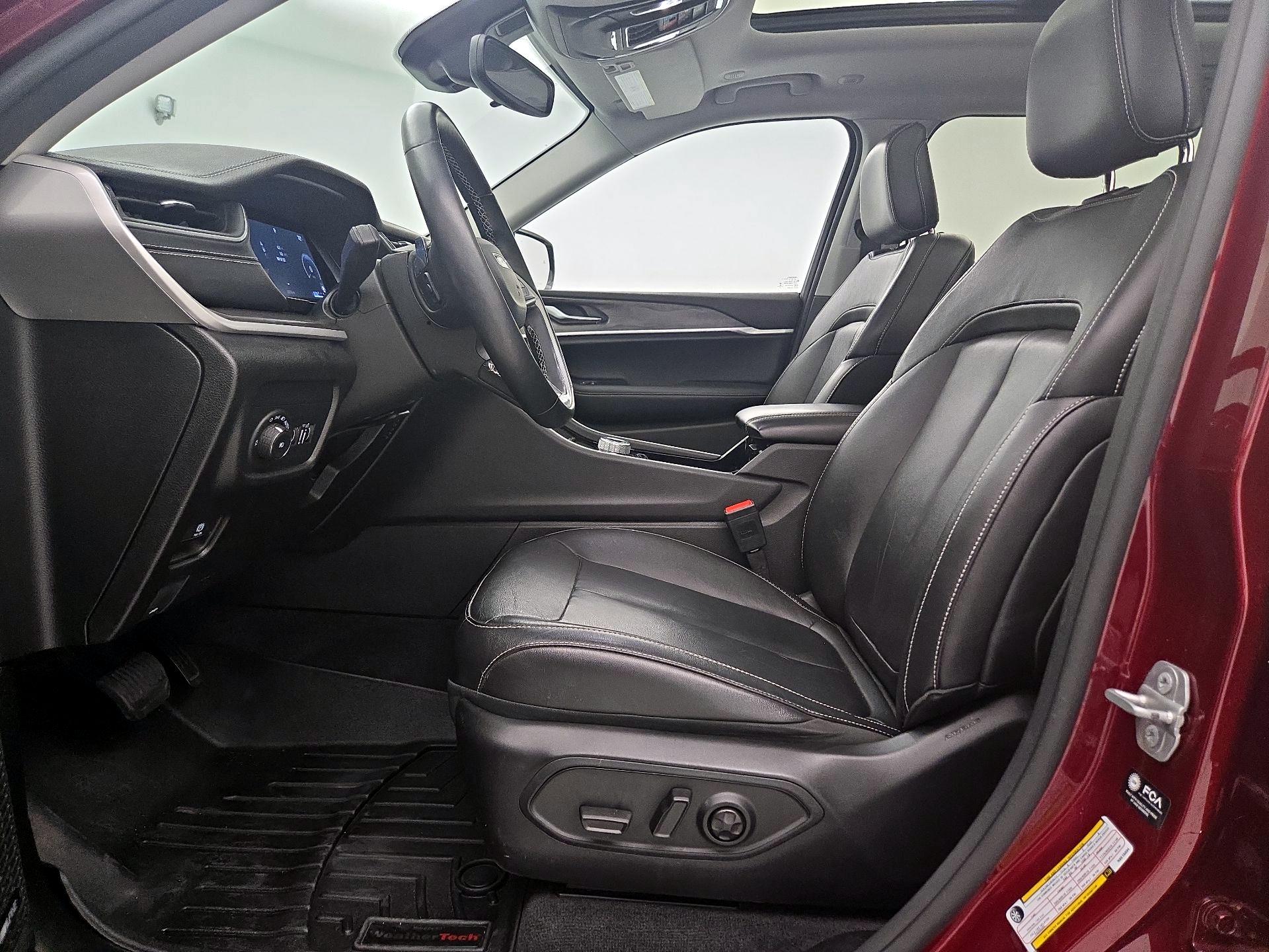 Thumbnail: 2022 Jeep Grand Cherokee L - 11