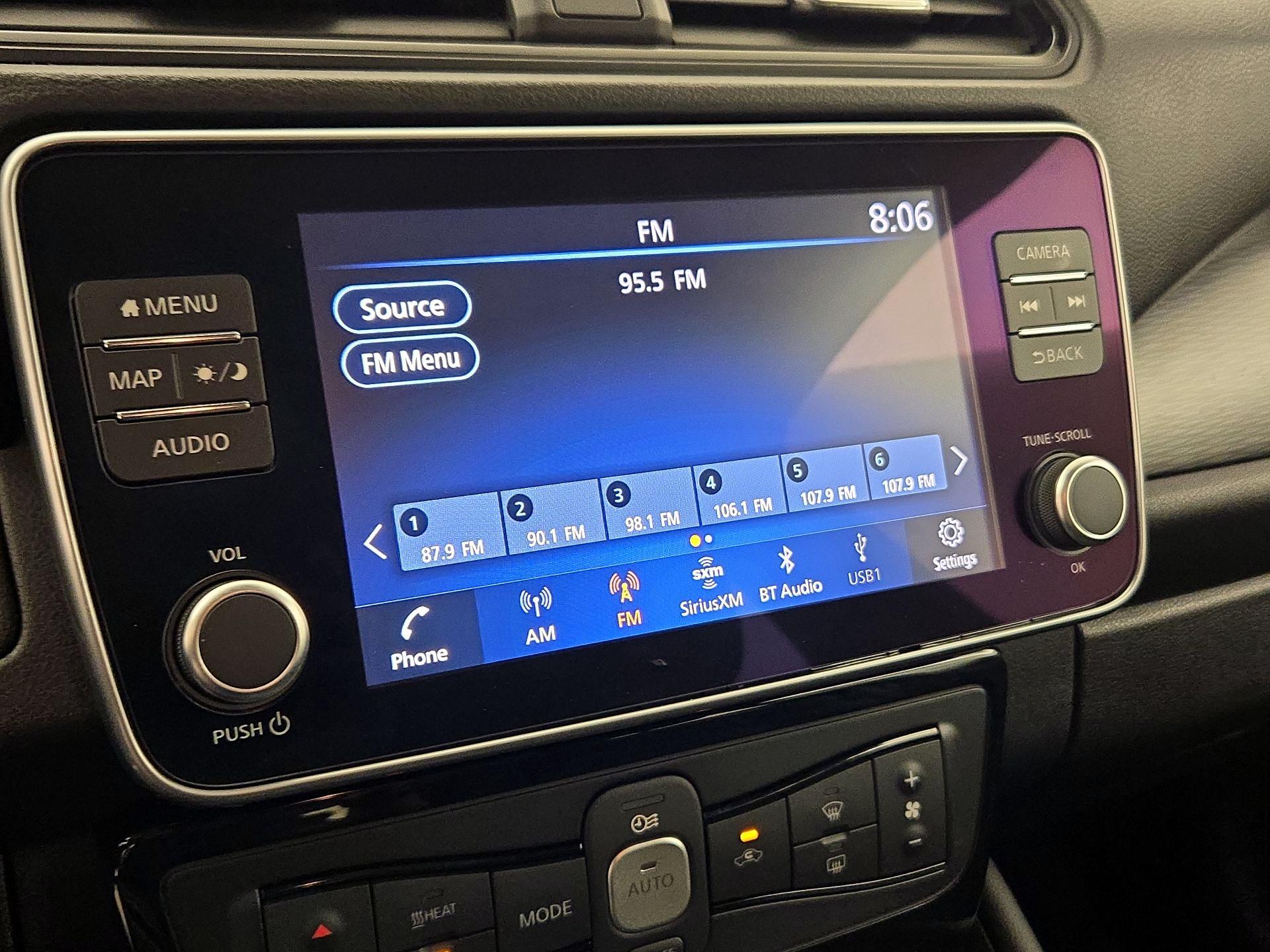 Thumbnail: 2024 Nissan Leaf - 16