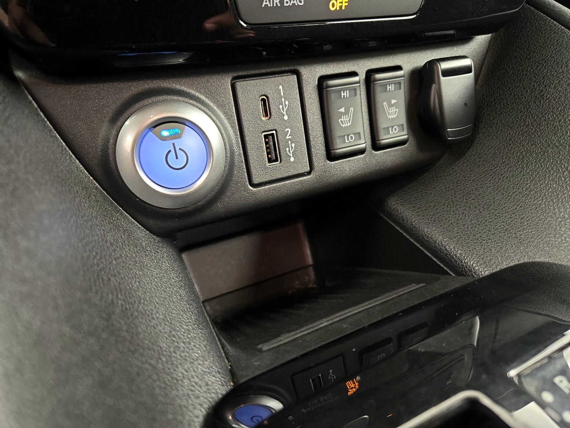Thumbnail: 2024 Nissan Leaf - 19