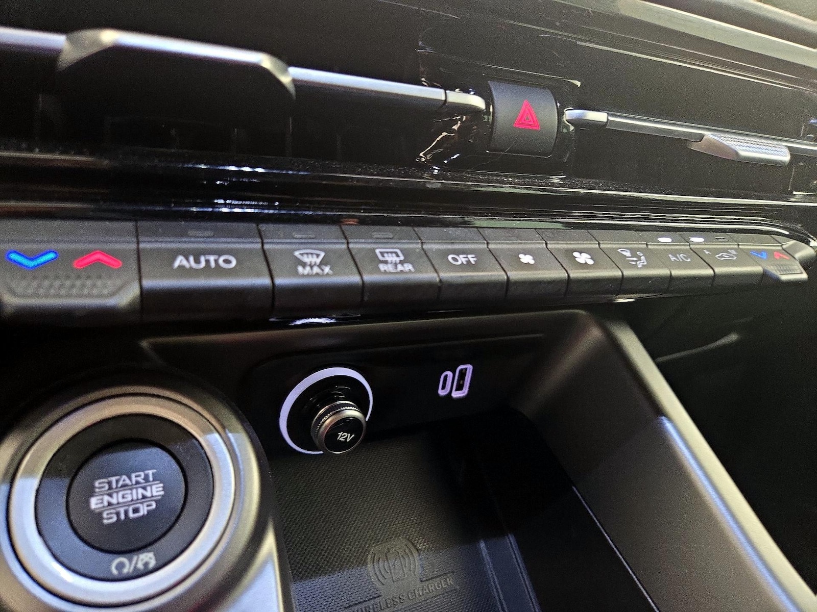 2024 Dodge Hornet R/T Plus - Photo 18