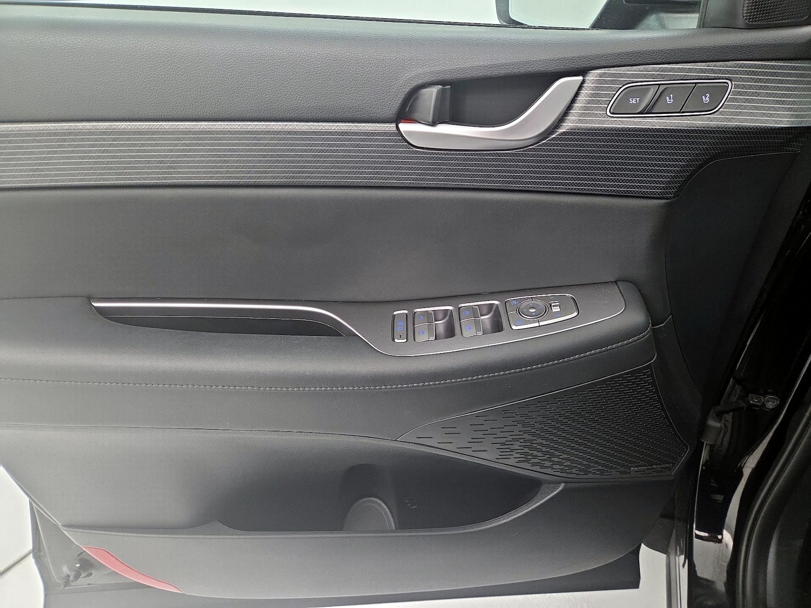2023 Hyundai Palisade Limited - Photo 13