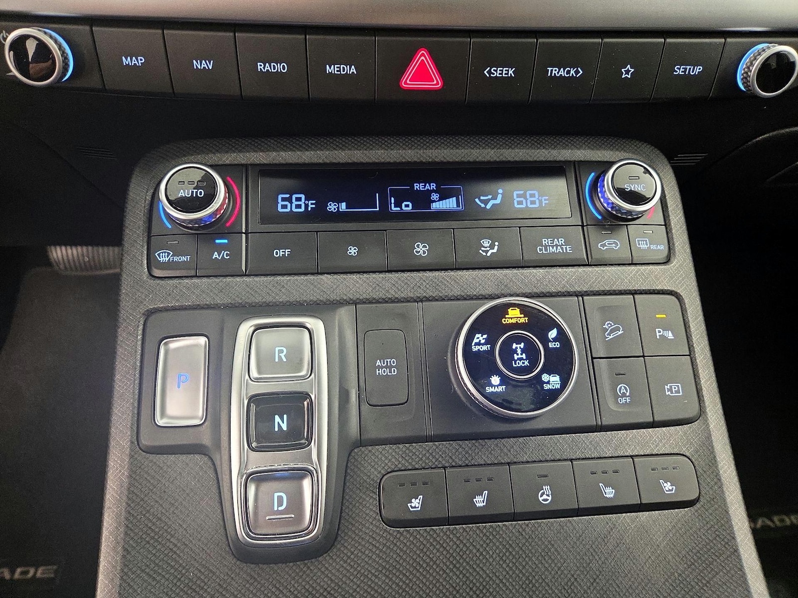 2023 Hyundai Palisade Limited - Photo 18