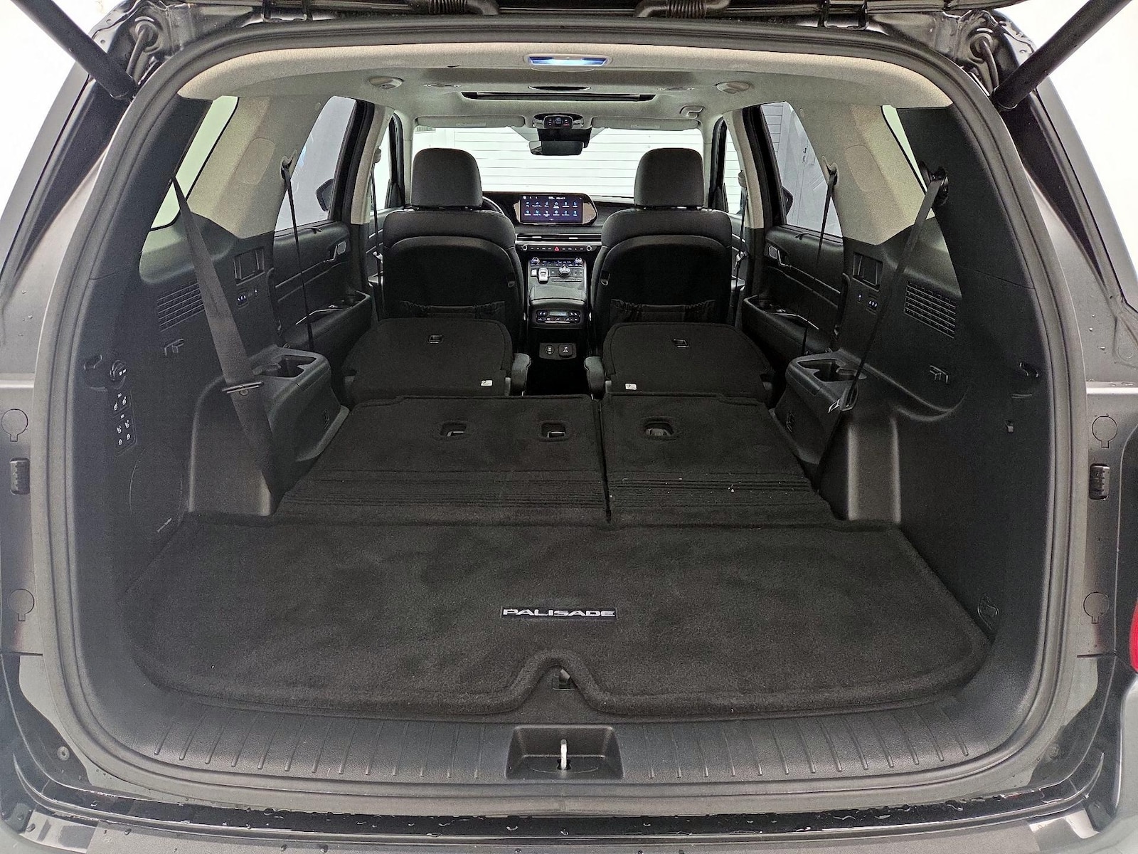 2023 Hyundai Palisade Limited - Photo 25