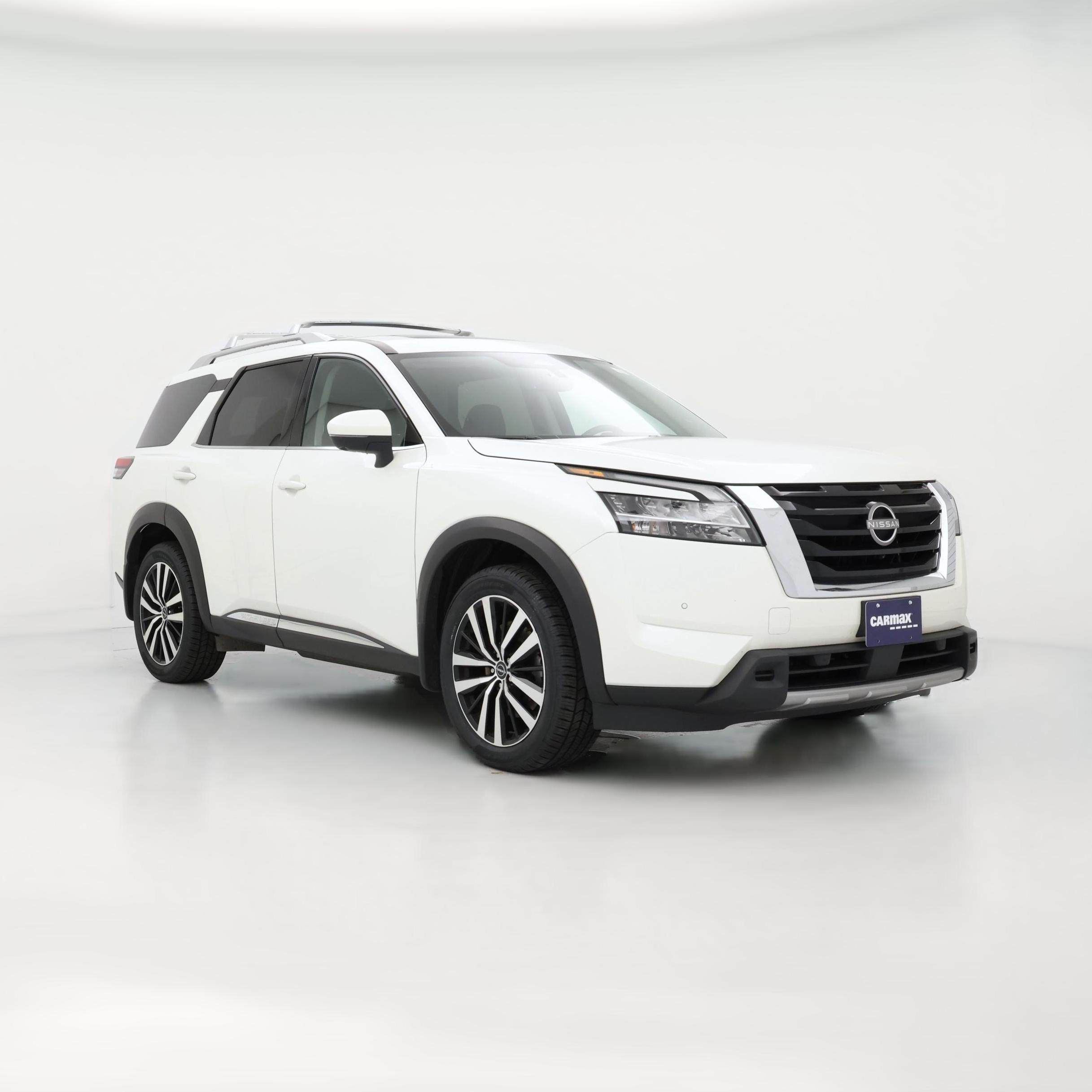 Thumbnail: 2023 Nissan Pathfinder - 1