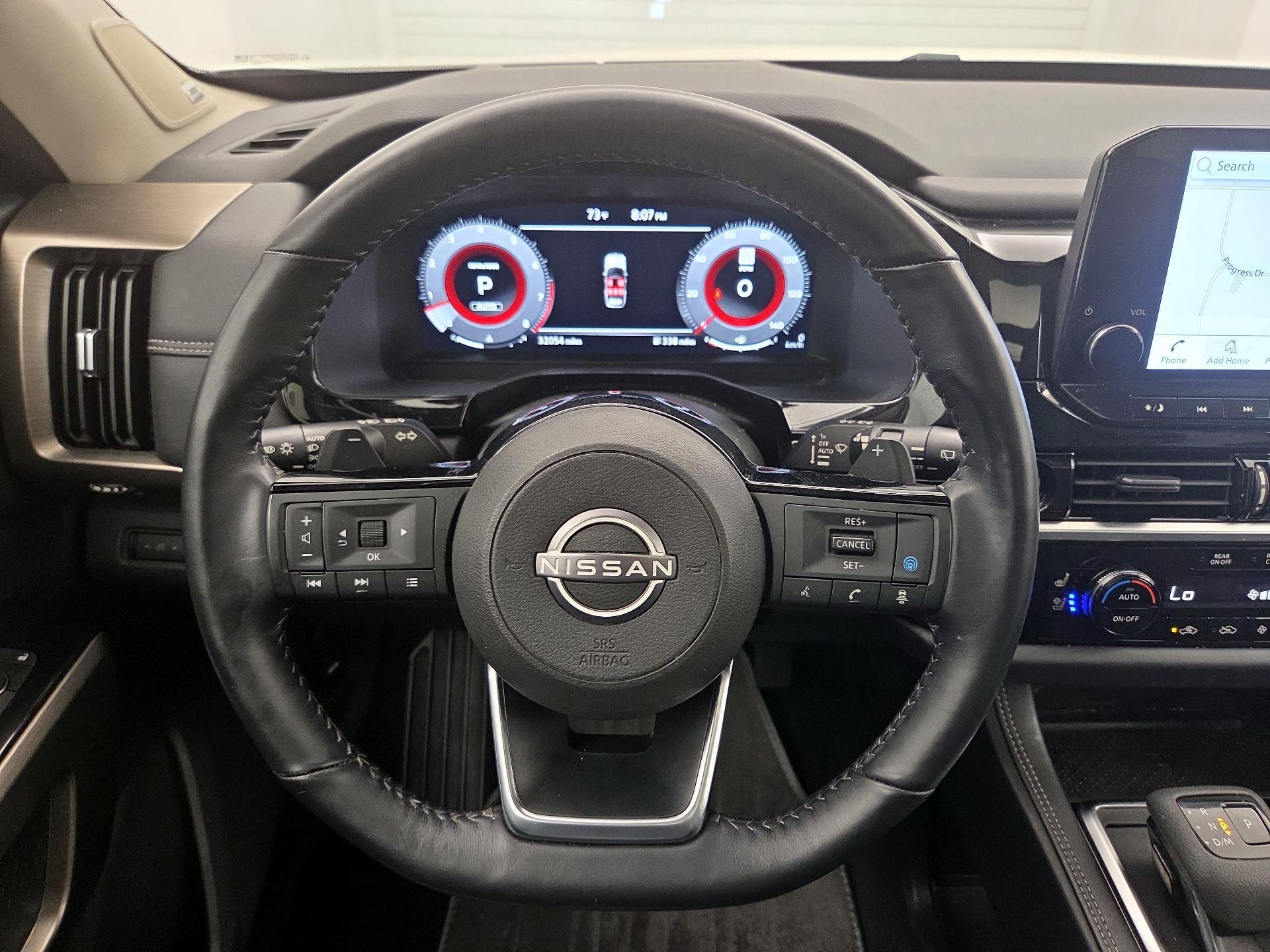 Thumbnail: 2023 Nissan Pathfinder - 10
