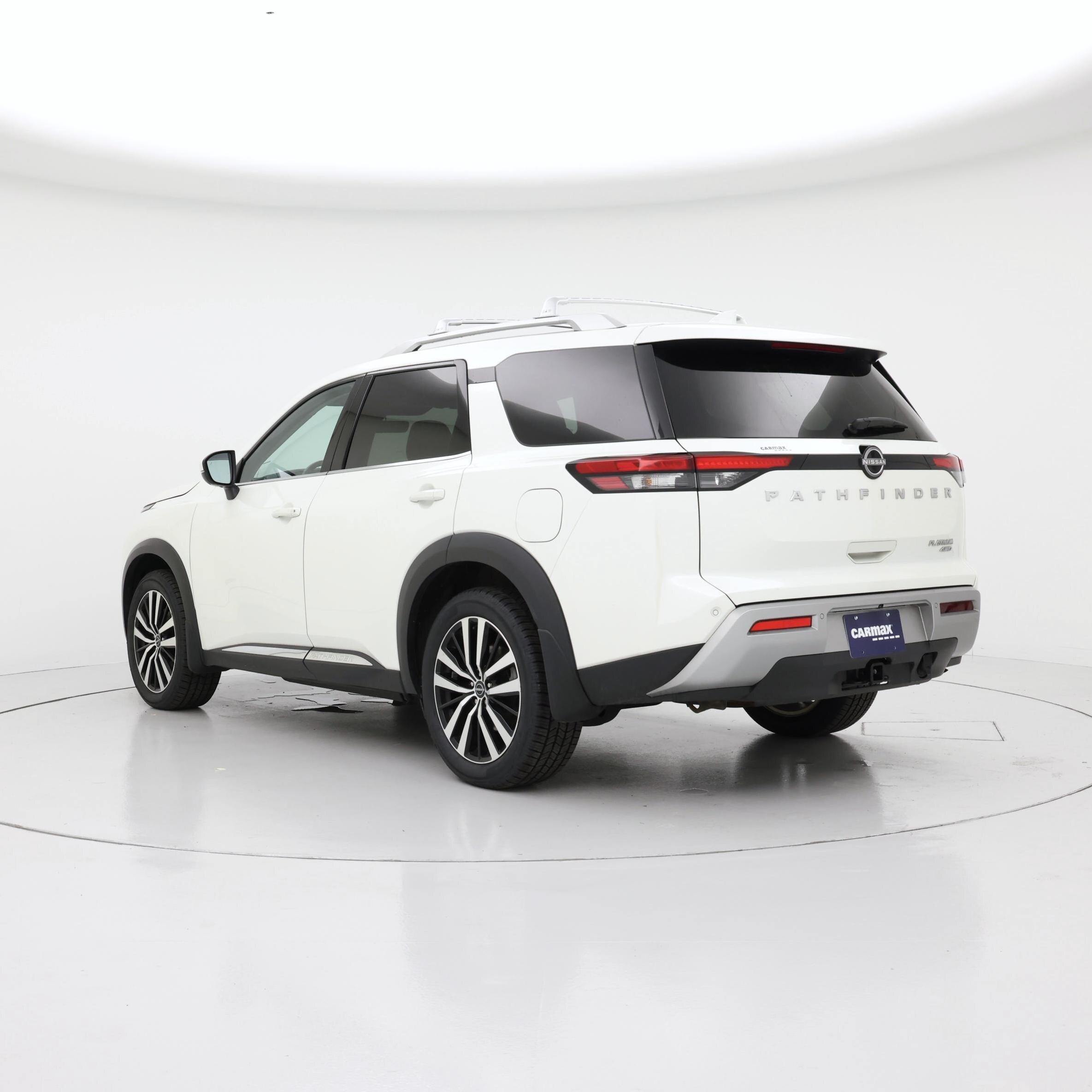 Thumbnail: 2023 Nissan Pathfinder - 2