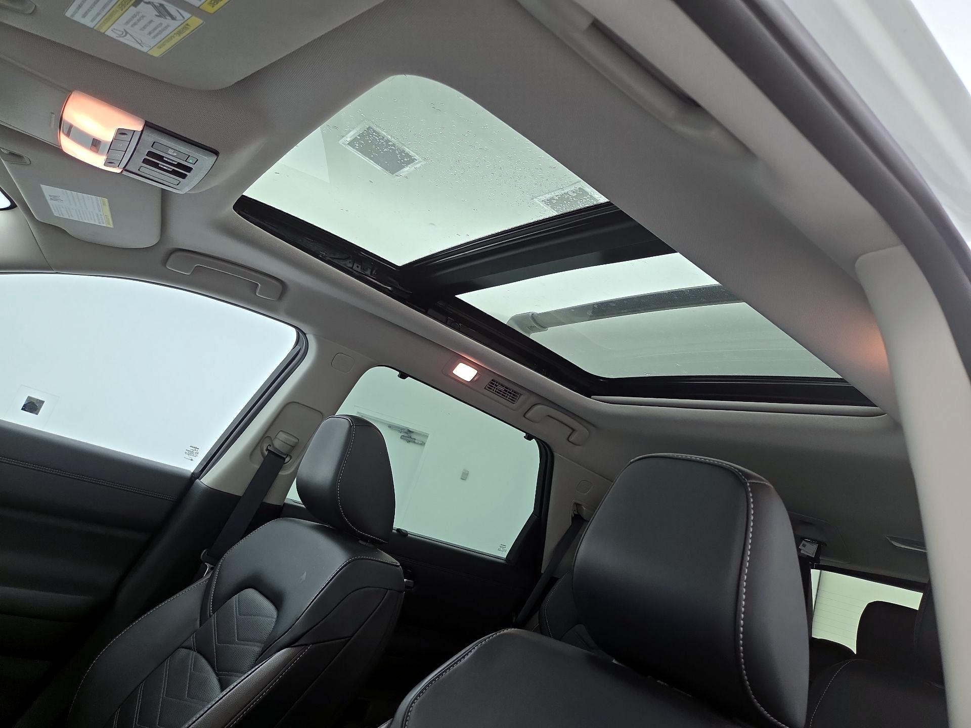 Thumbnail: 2023 Nissan Pathfinder - 20