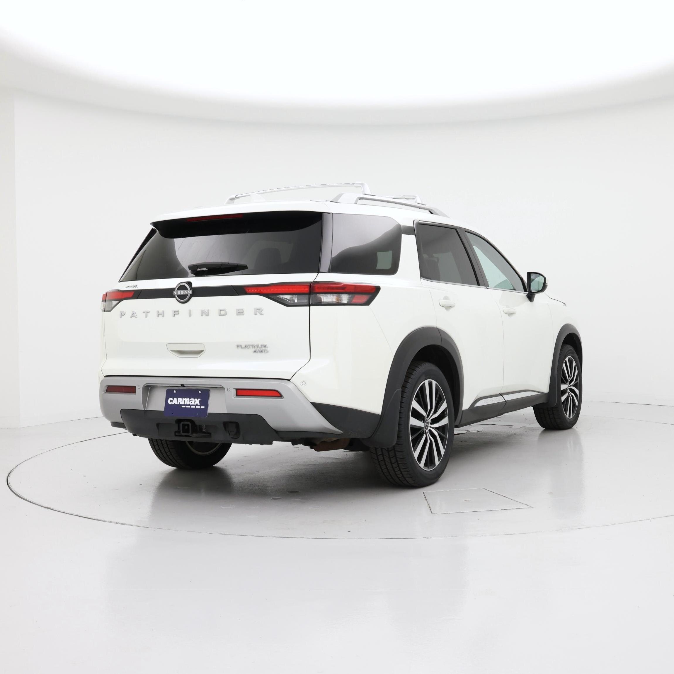 Thumbnail: 2023 Nissan Pathfinder - 8