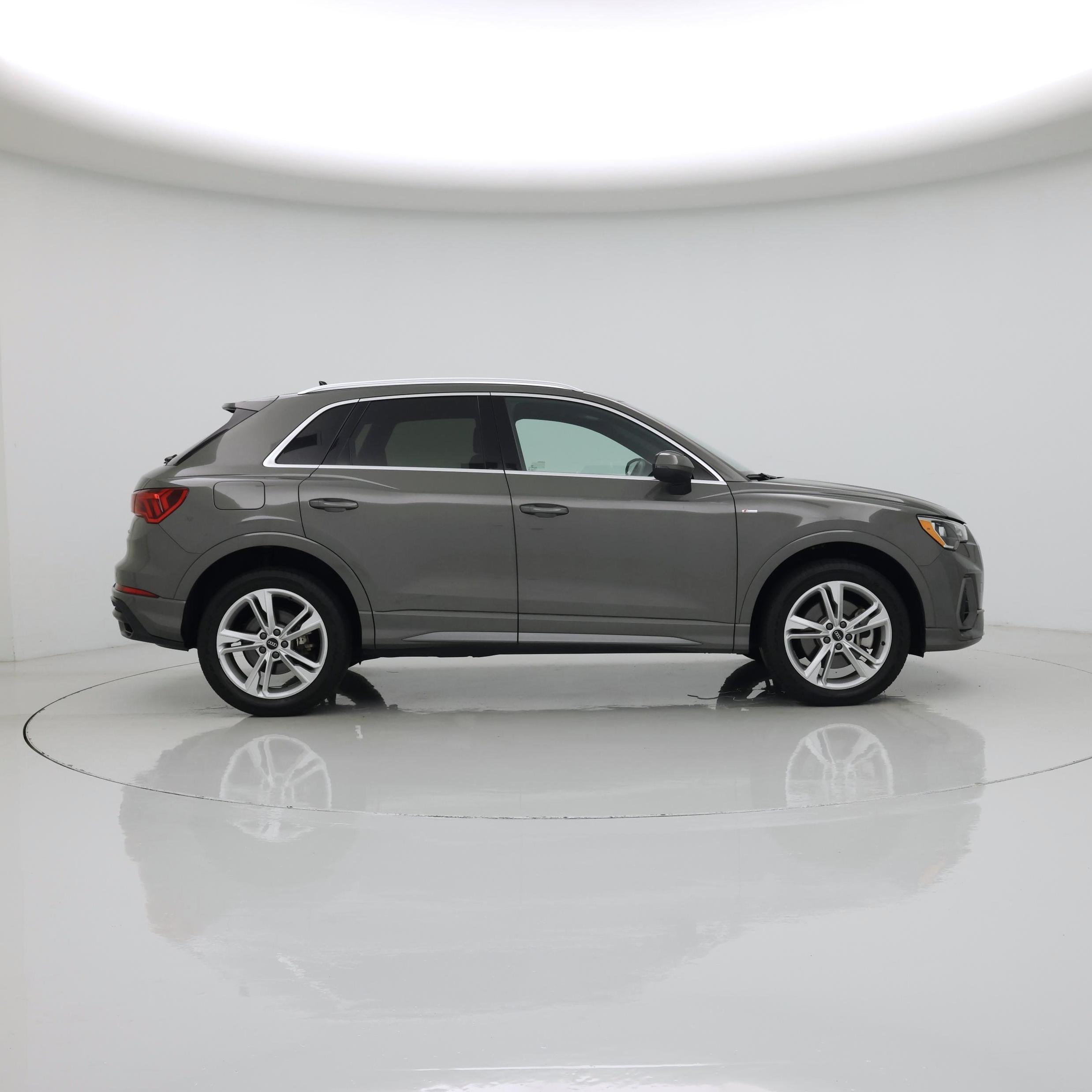 Thumbnail: 2022 Audi Q3 - 7