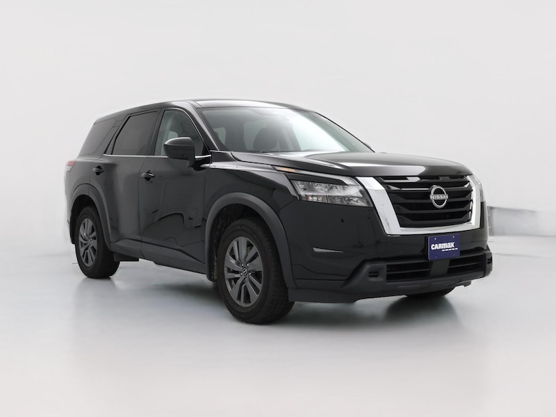 2023 Nissan Pathfinder S