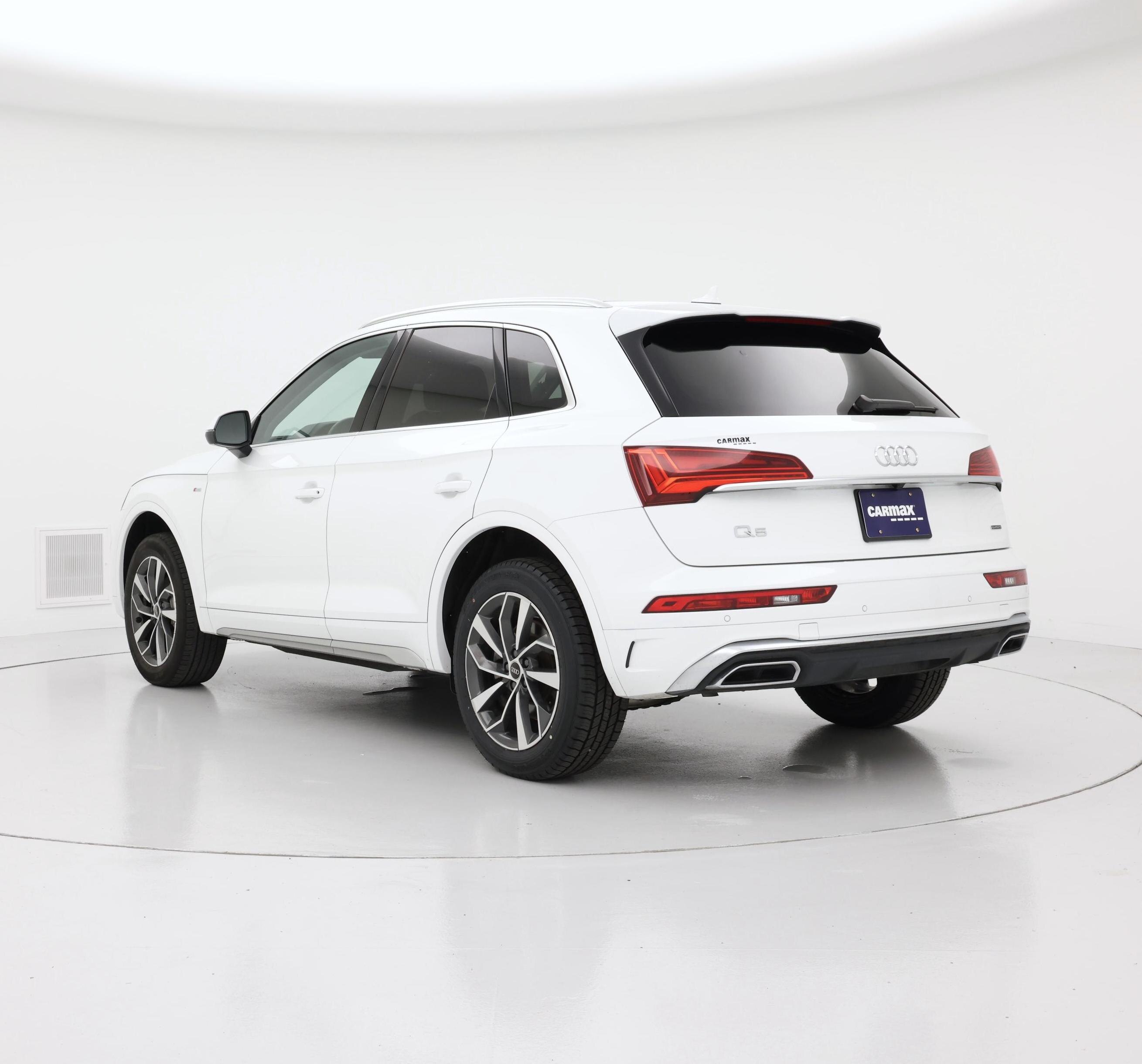 Thumbnail: 2024 Audi Q5 - 2