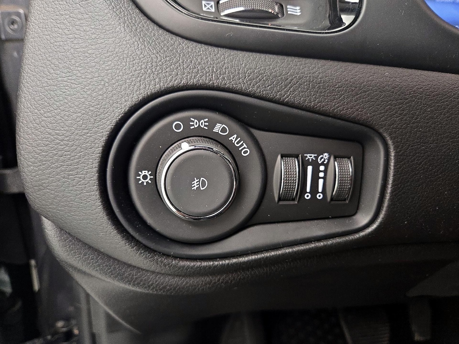 2022 Jeep Renegade Altitude - Photo 14