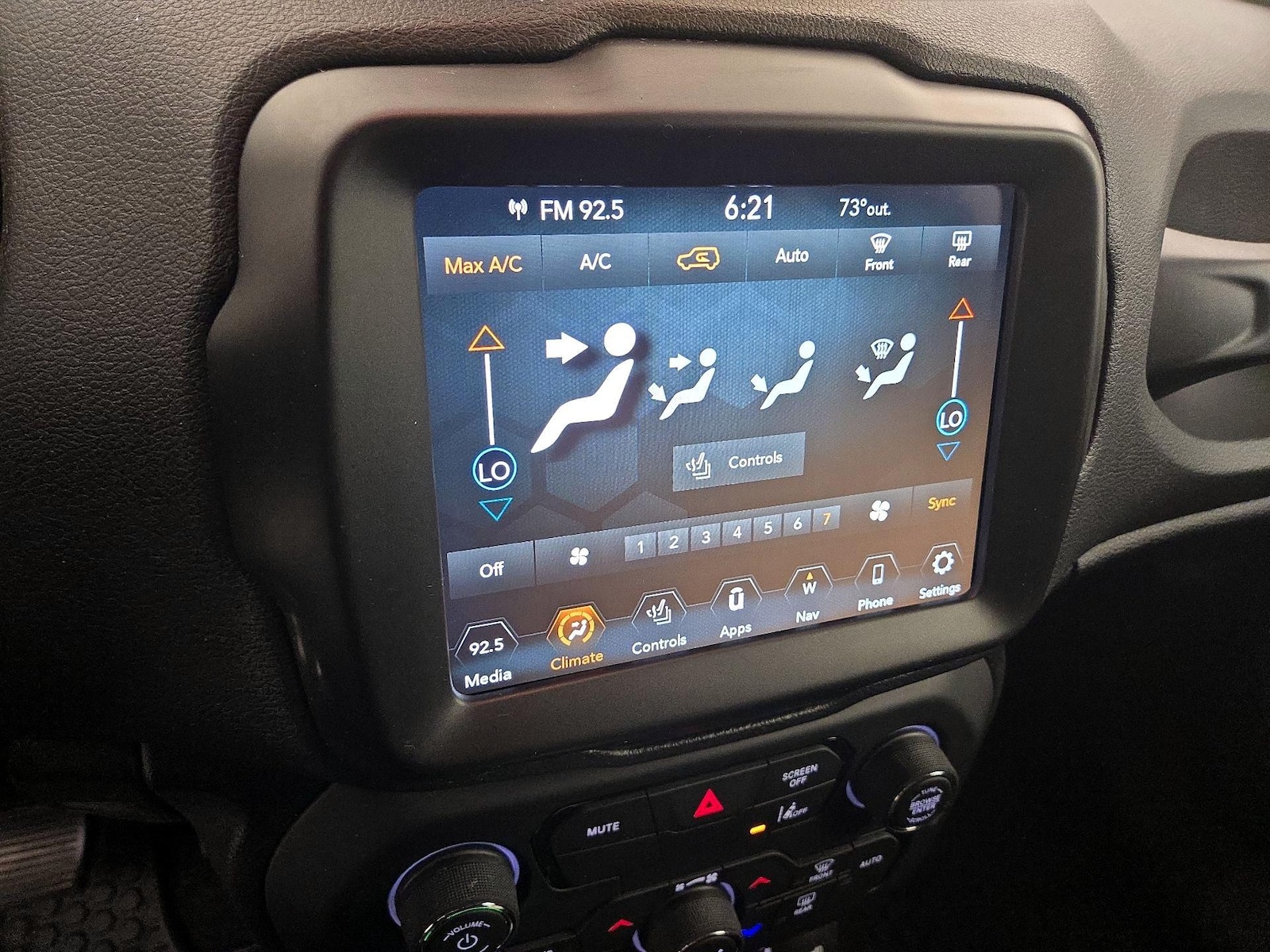 2022 Jeep Renegade Altitude - Photo 18