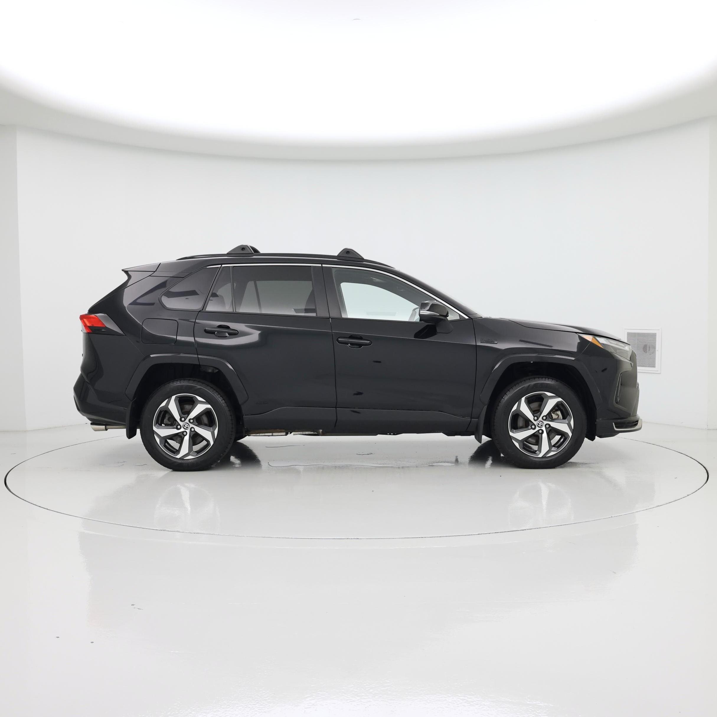 Thumbnail: 2023 Toyota RAV4 - 7