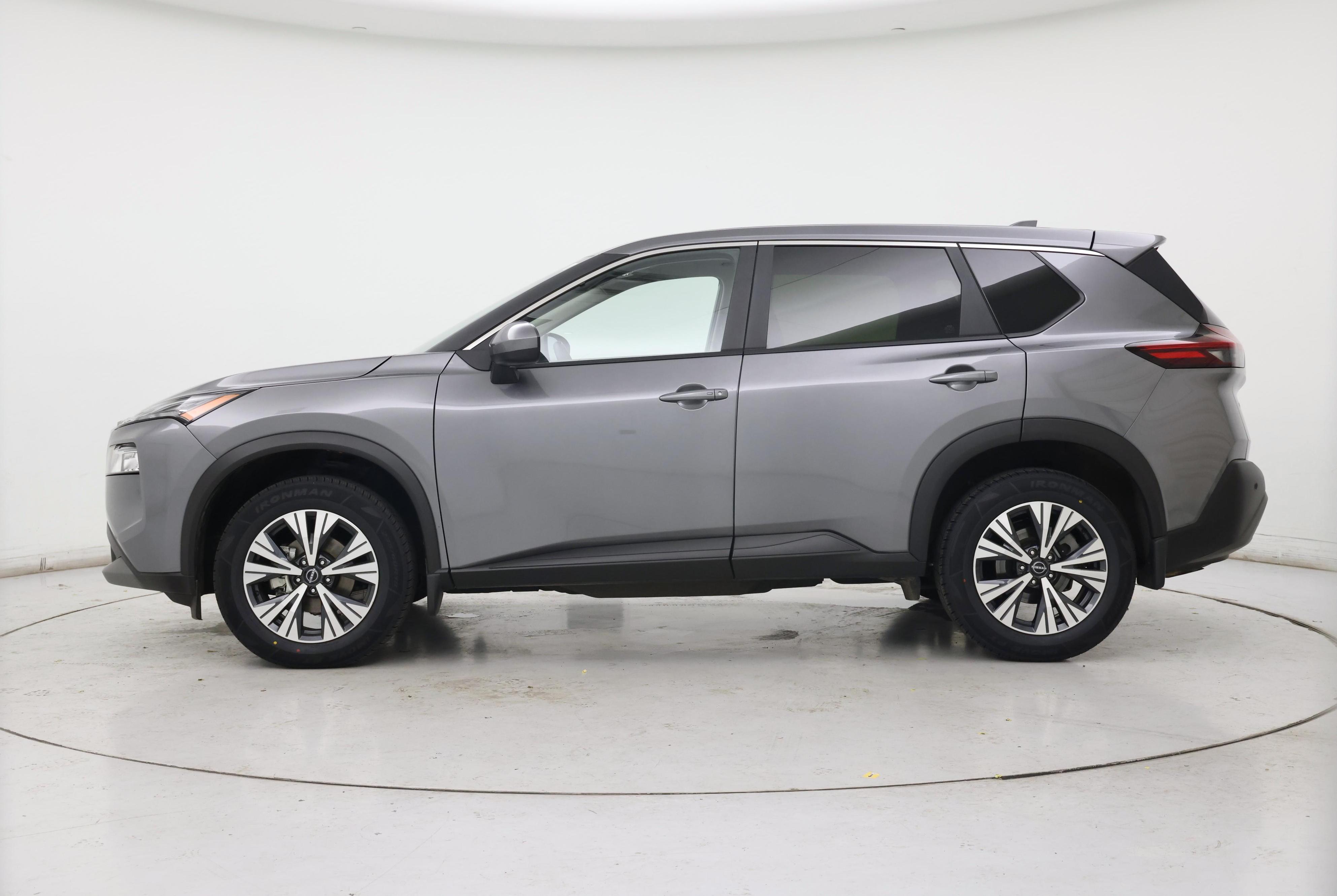 Thumbnail: 2023 Nissan Rogue - 3