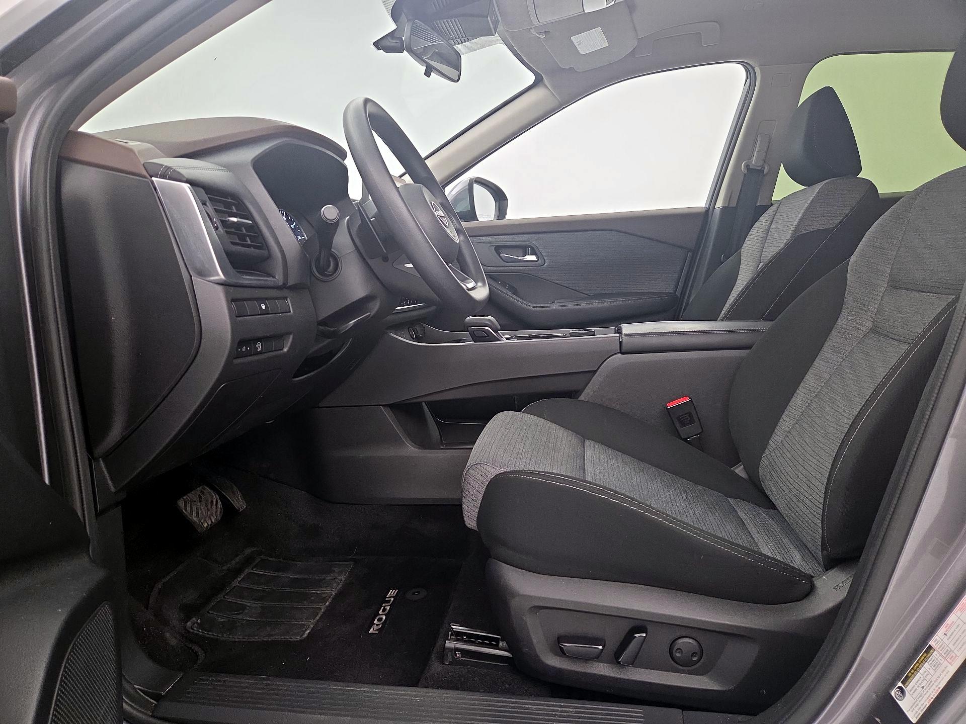 Thumbnail: 2023 Nissan Rogue - 11