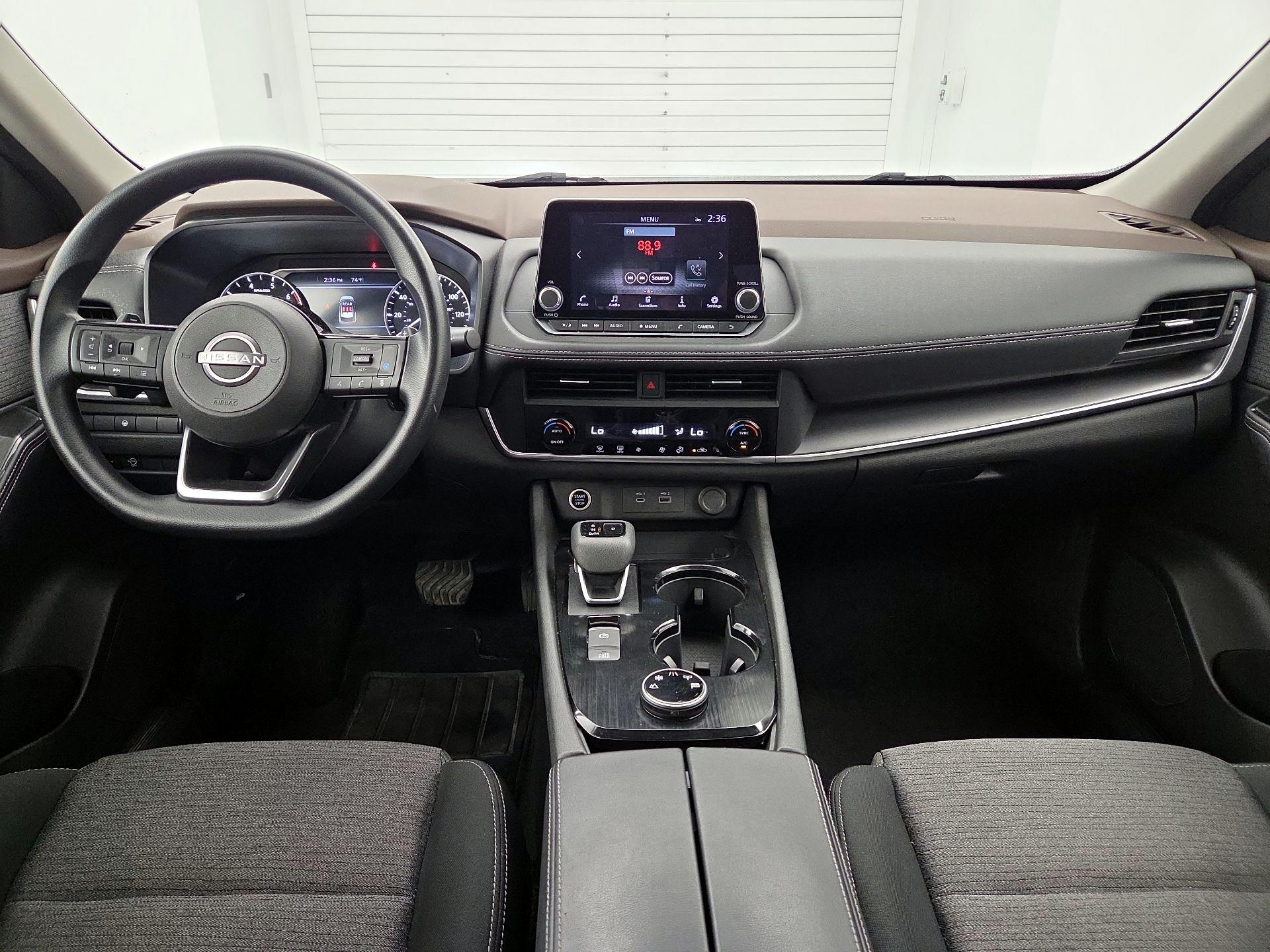 Thumbnail: 2023 Nissan Rogue - 9