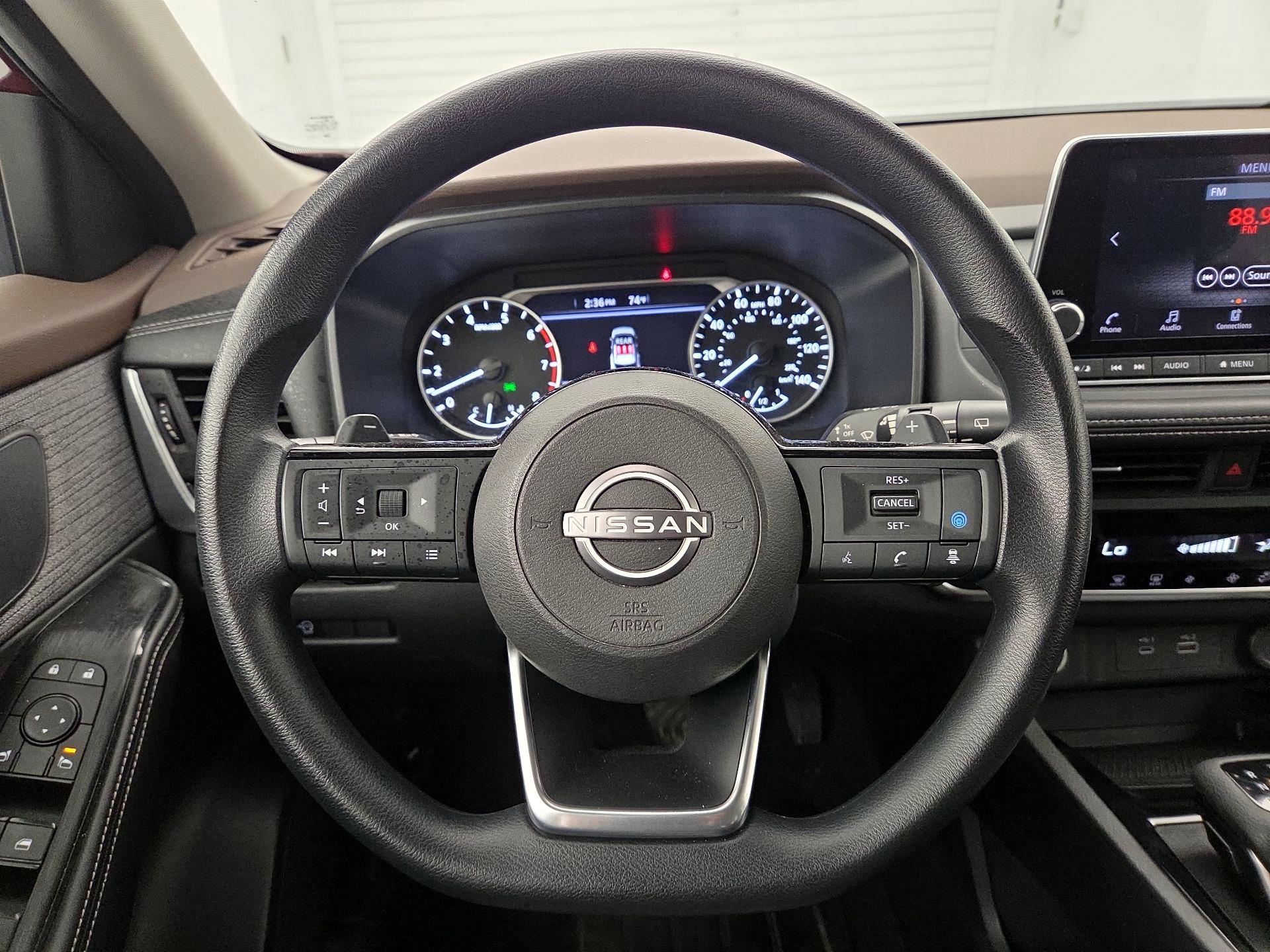 Thumbnail: 2023 Nissan Rogue - 10