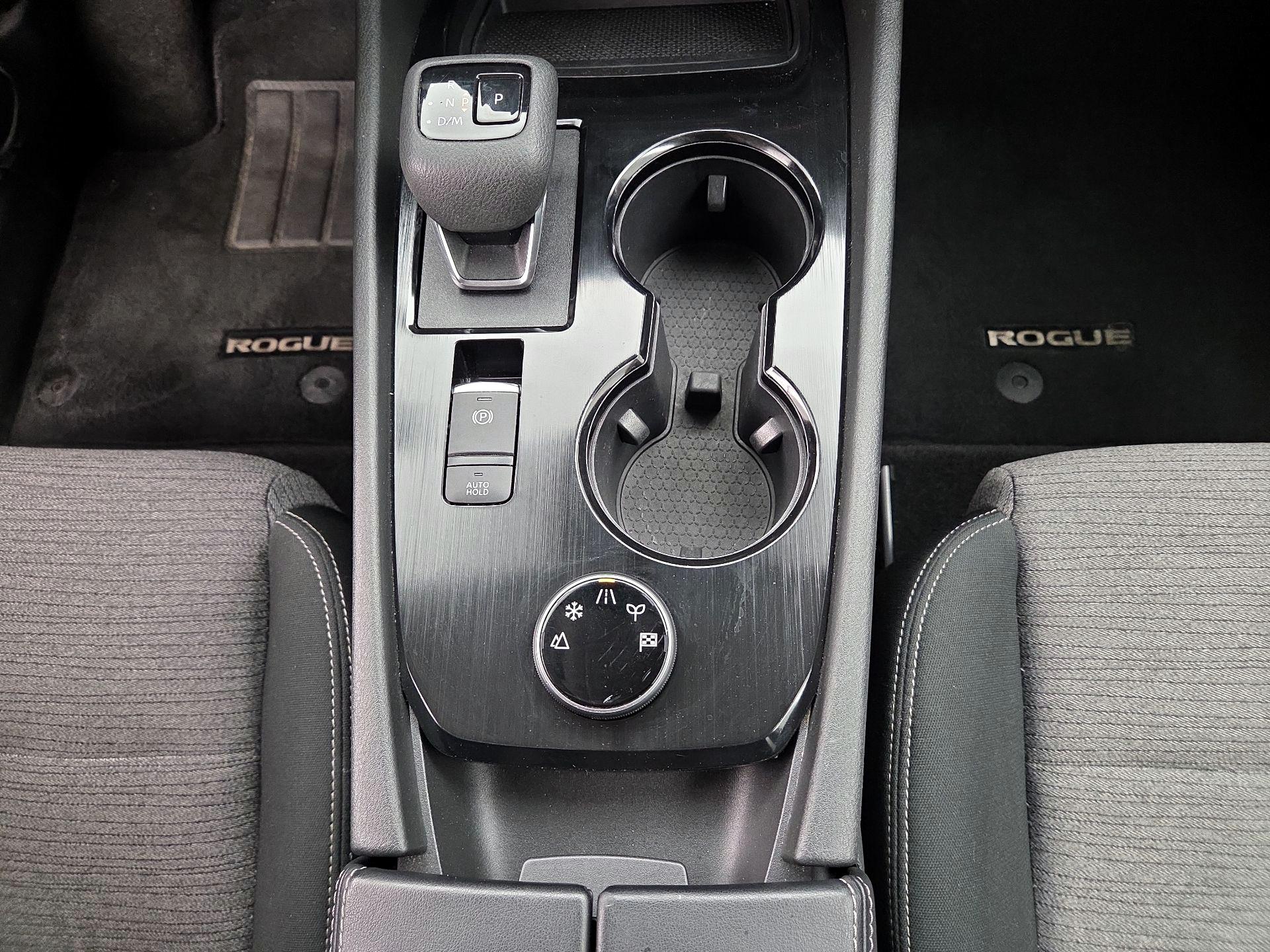 Thumbnail: 2023 Nissan Rogue - 17