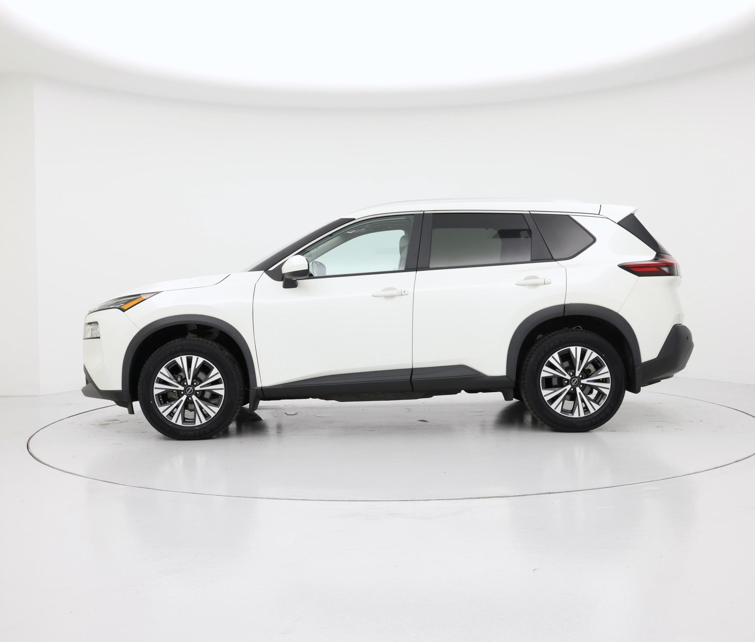 Thumbnail: 2023 Nissan Rogue - 3