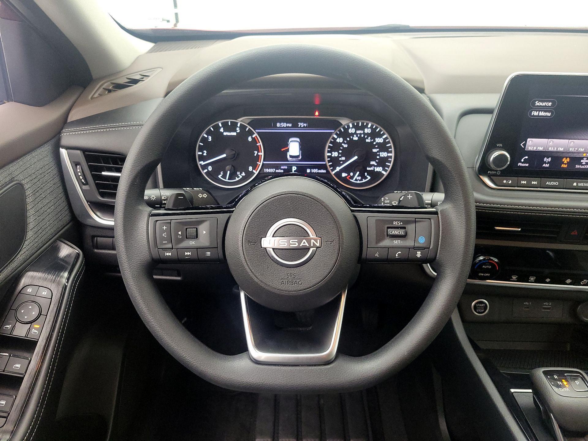 Thumbnail: 2023 Nissan Rogue - 10