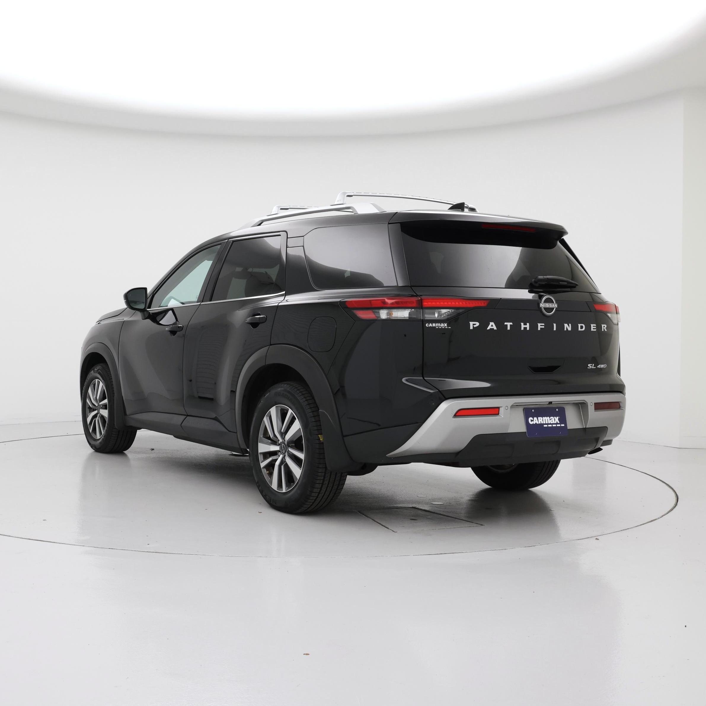 Thumbnail: 2023 Nissan Pathfinder - 2