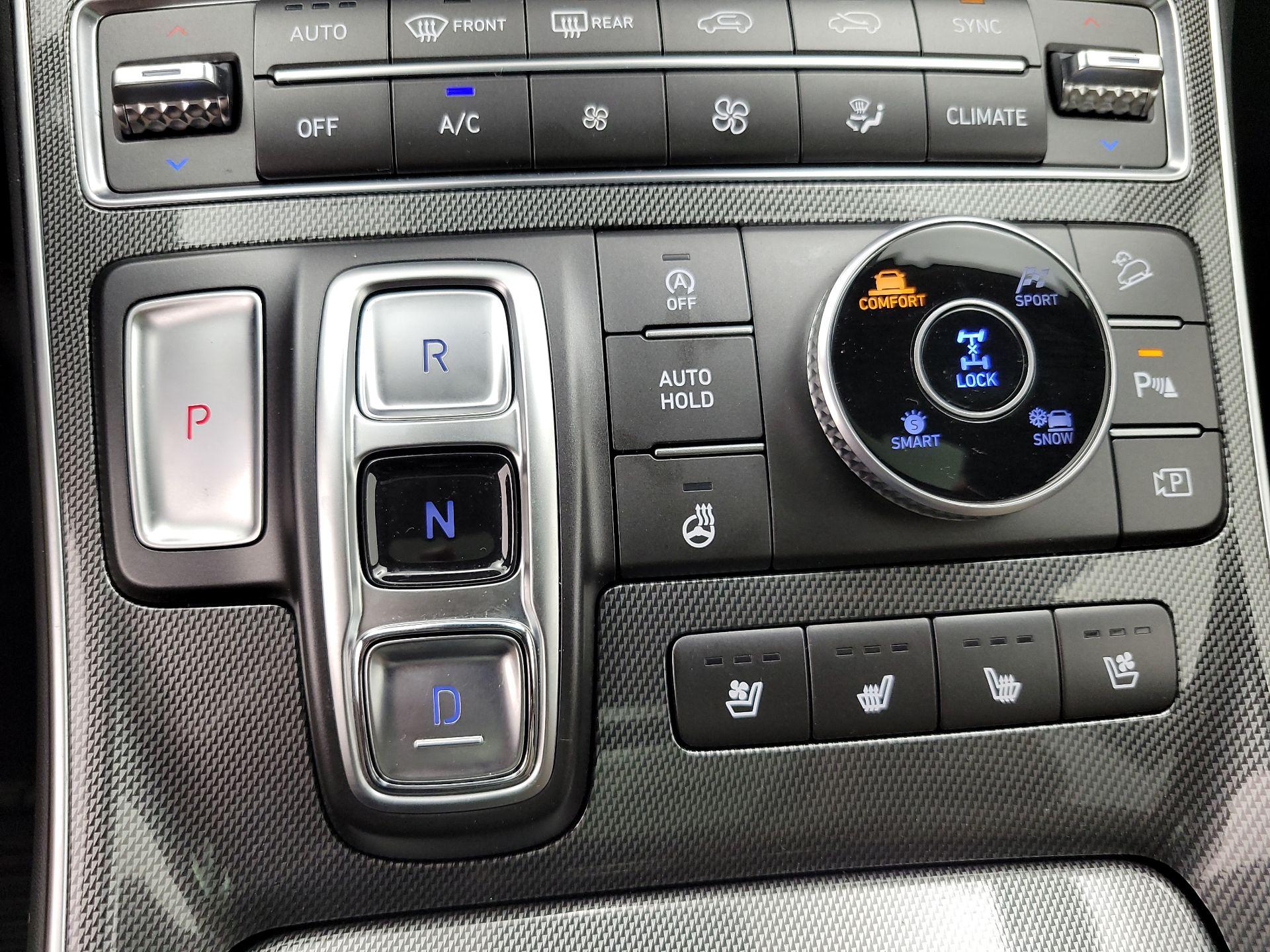 Thumbnail: 2023 Hyundai Santa Fe - 18