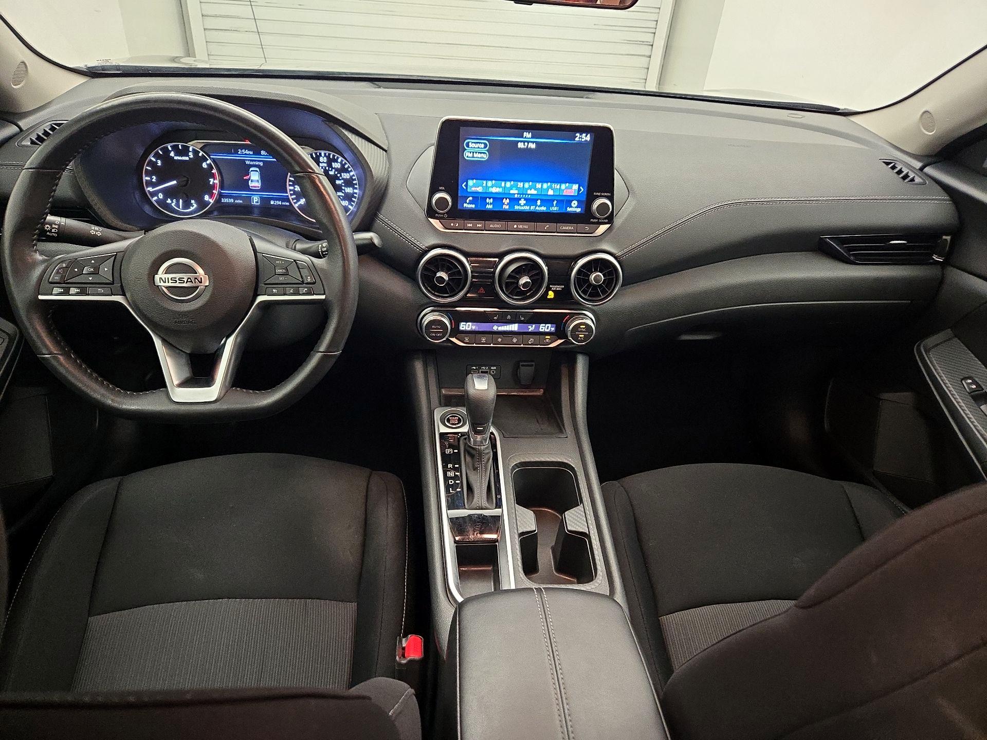 Thumbnail: 2023 Nissan Sentra - 9