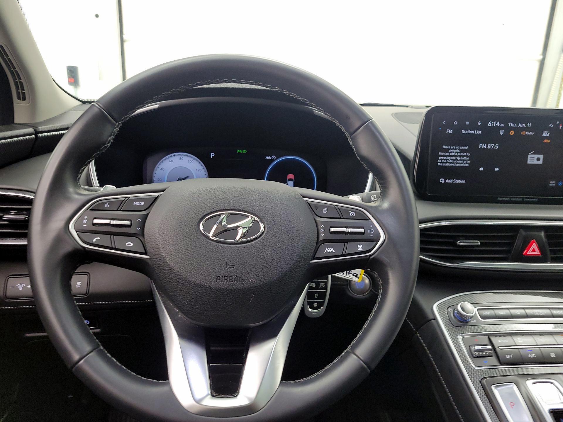 Thumbnail: 2023 Hyundai Santa Fe - 10