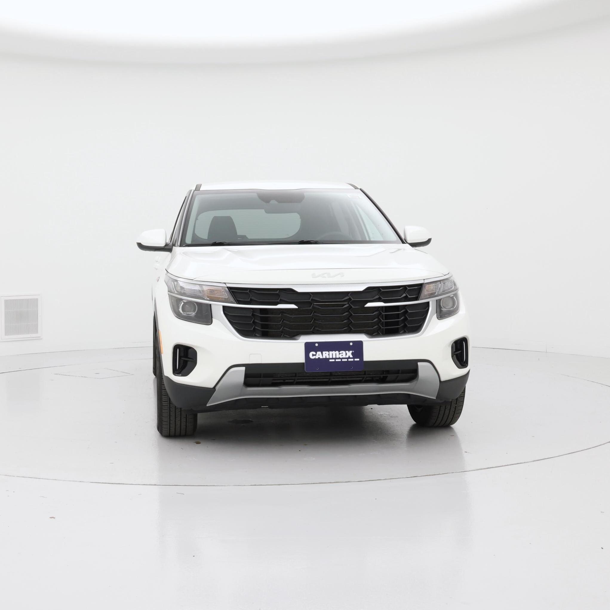 Thumbnail: 2024 Kia Seltos - 5