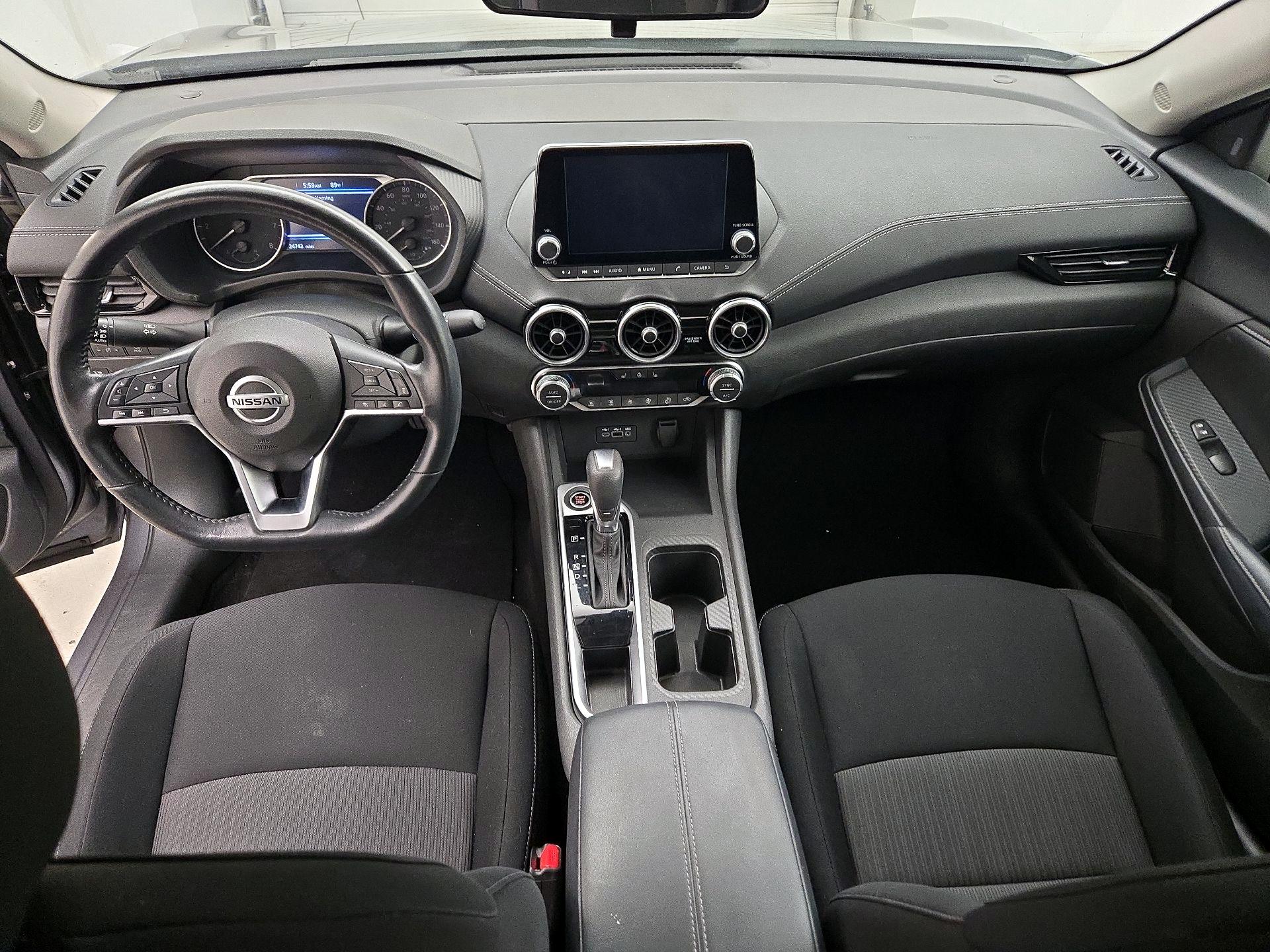 Thumbnail: 2023 Nissan Sentra - 9