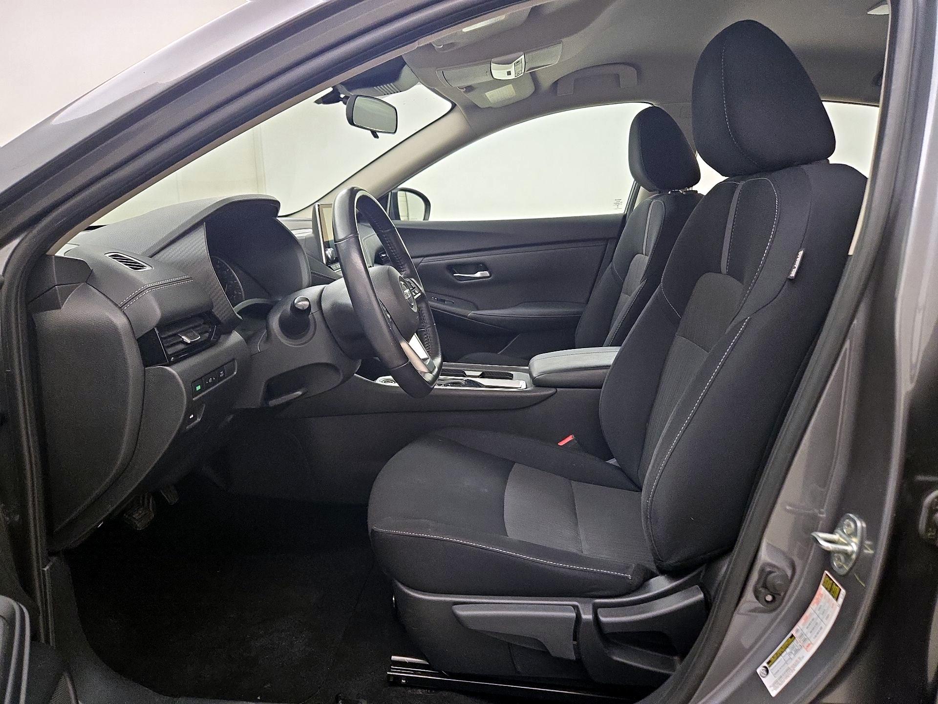 Thumbnail: 2023 Nissan Sentra - 11