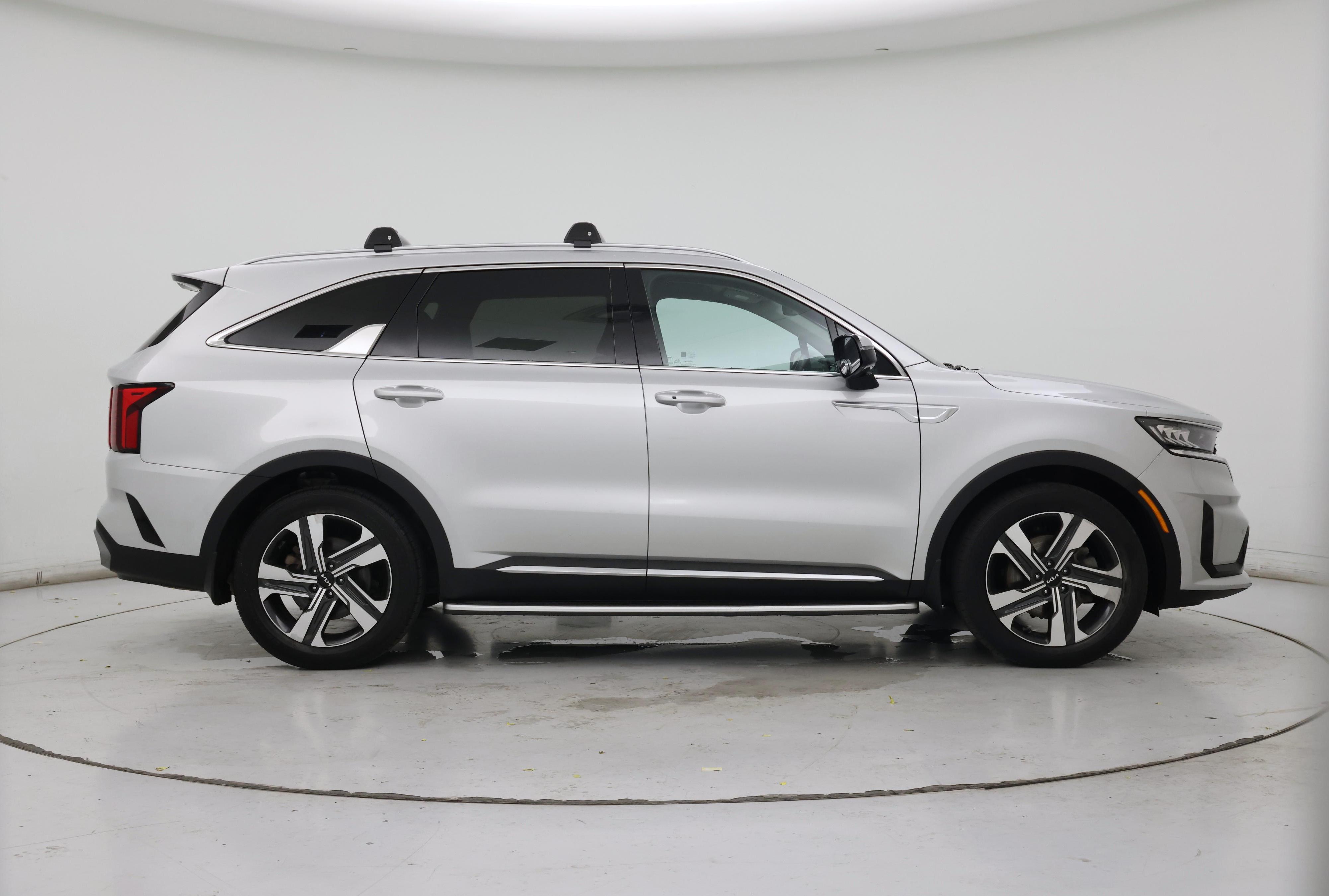 Thumbnail: 2023 Kia Sorento - 7