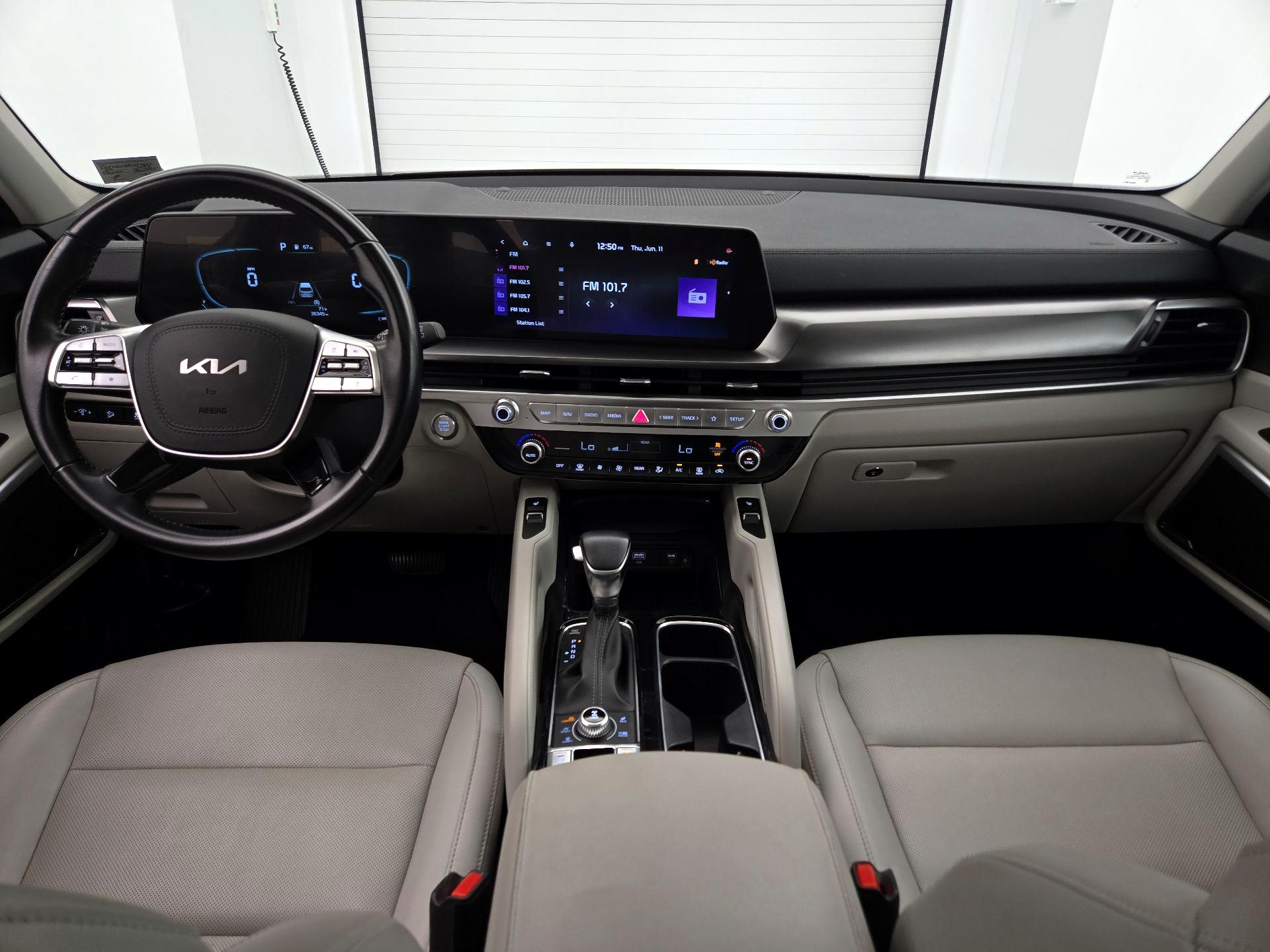 Thumbnail: 2023 Kia Telluride - 9